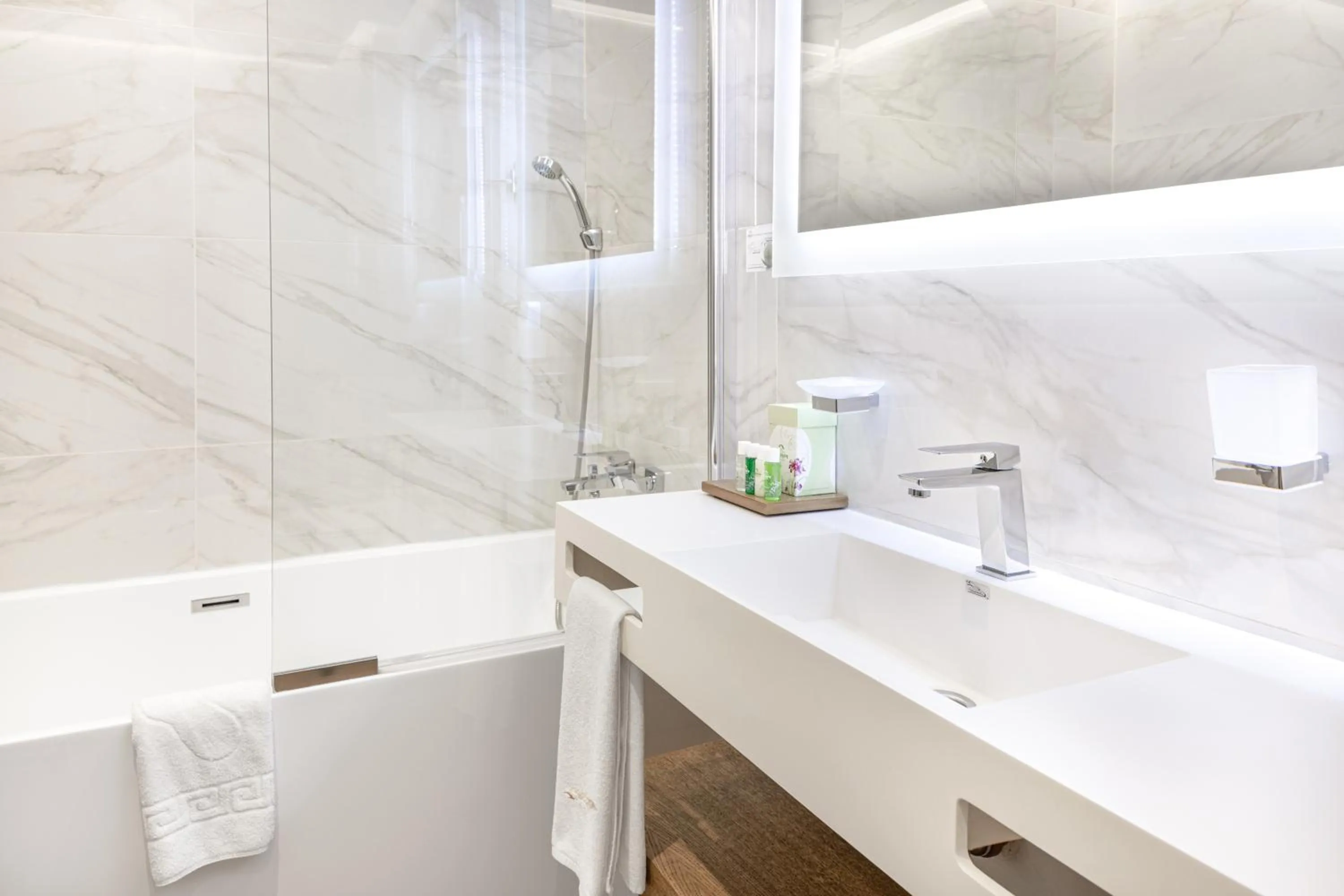 Bathroom in Pirin Park Hotel