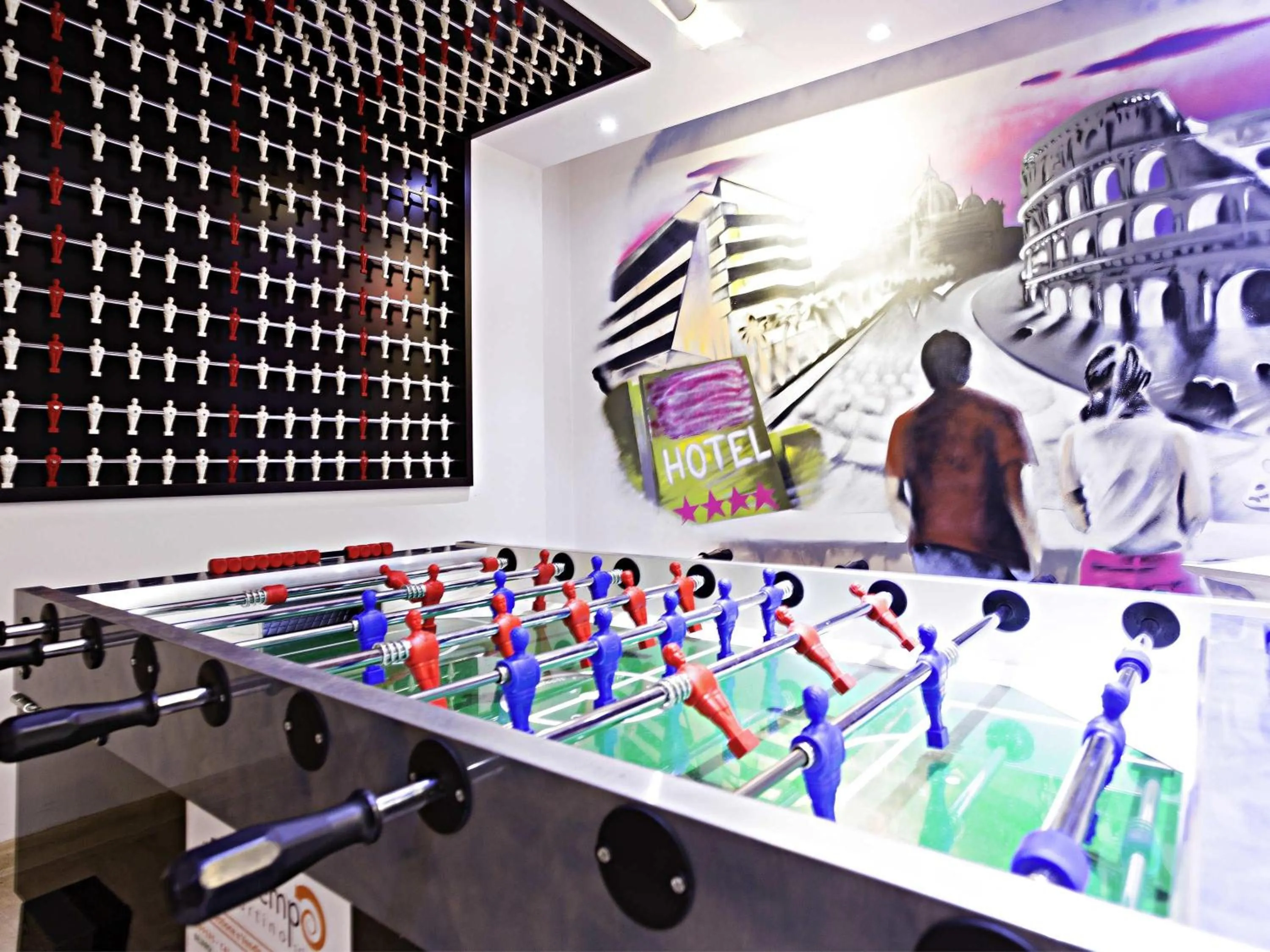 Lounge or bar in Novotel Roma Eur