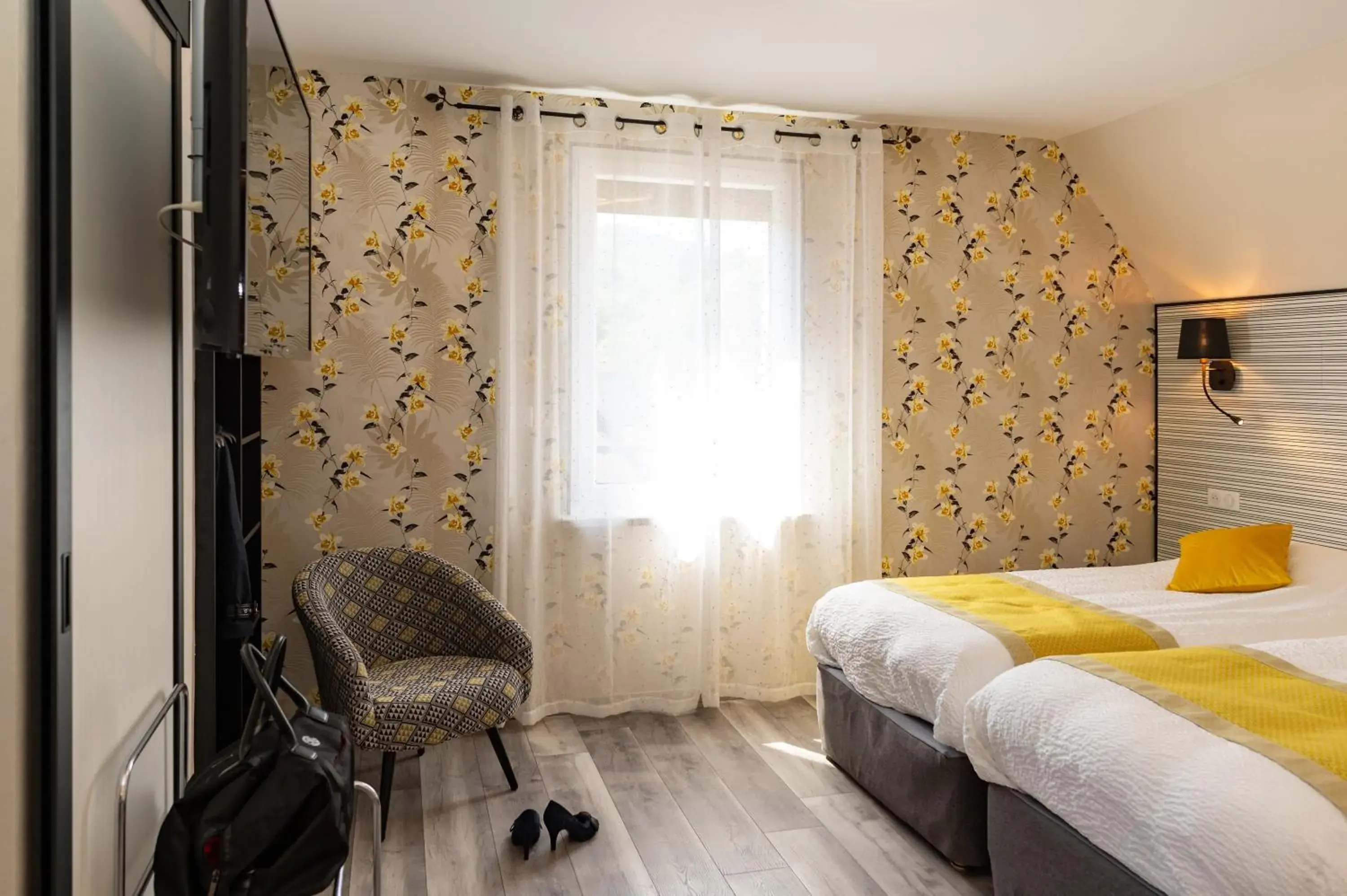 Photo of the whole room, Bed in Logis Hotel Des Vosges Photo of the whole room, Bed in Logis Hotel Des Vosges