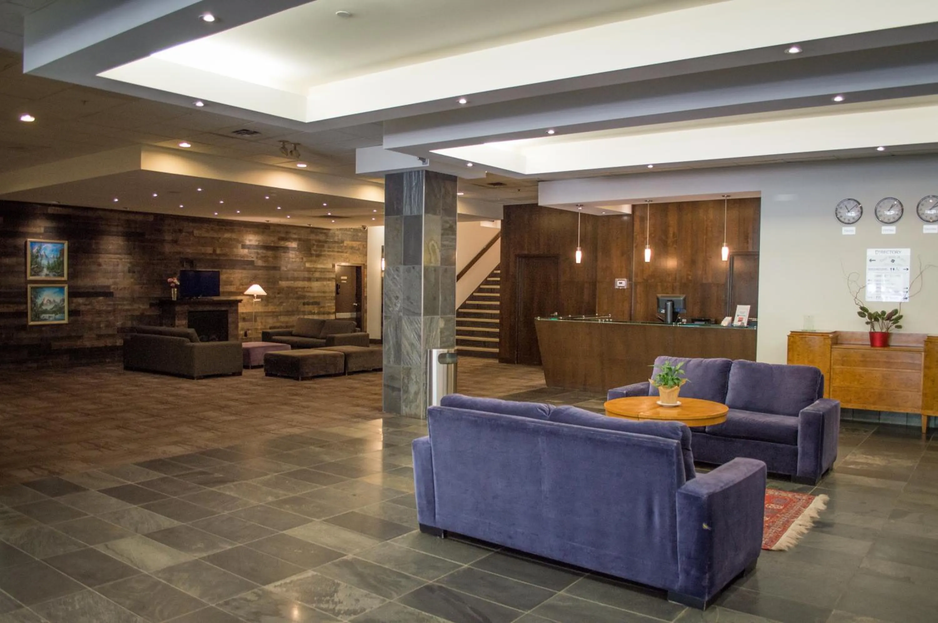 Lobby or reception in Sea to Sky Hotel and Conference Centre