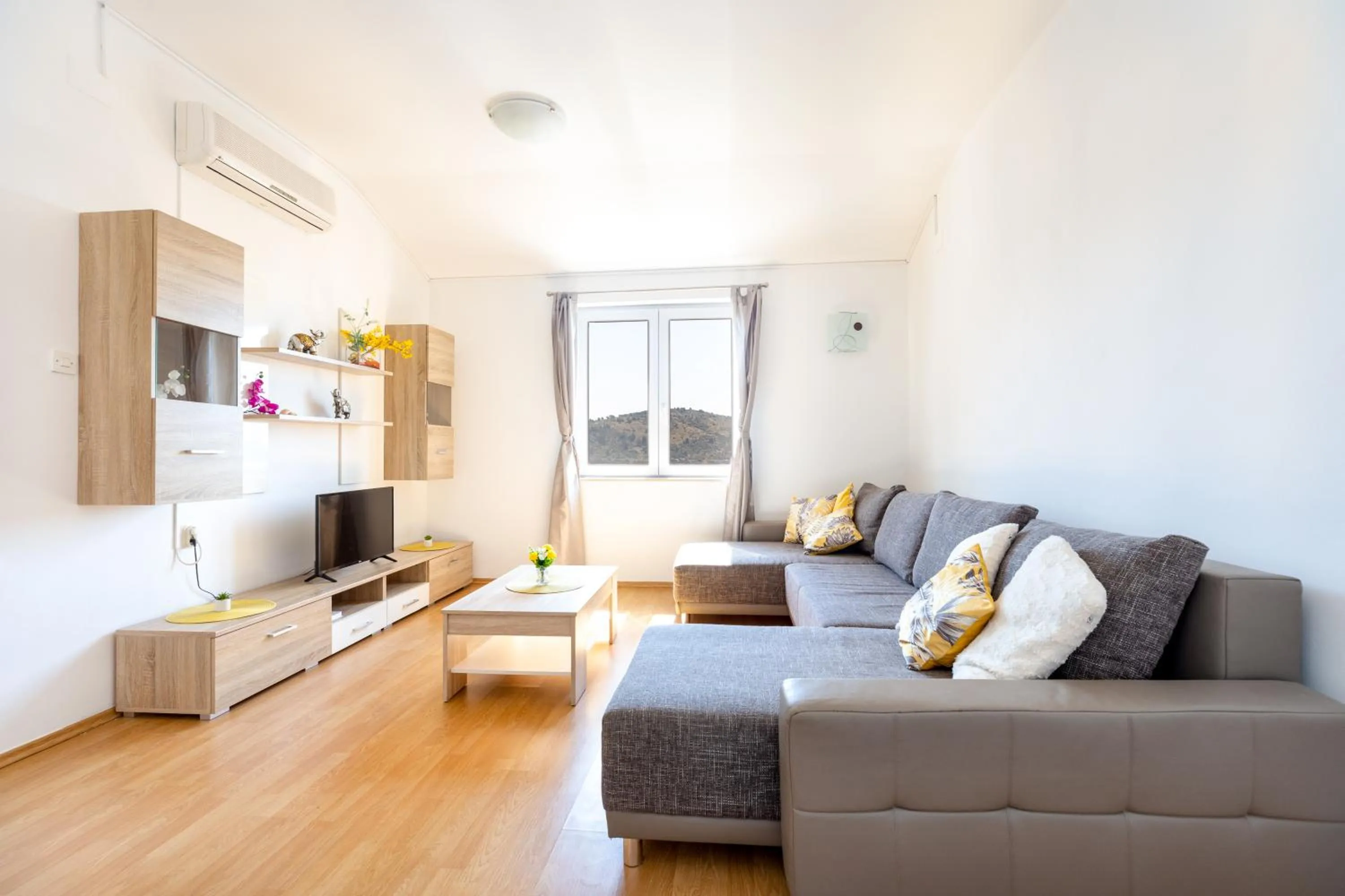 Apartments Villa Maja