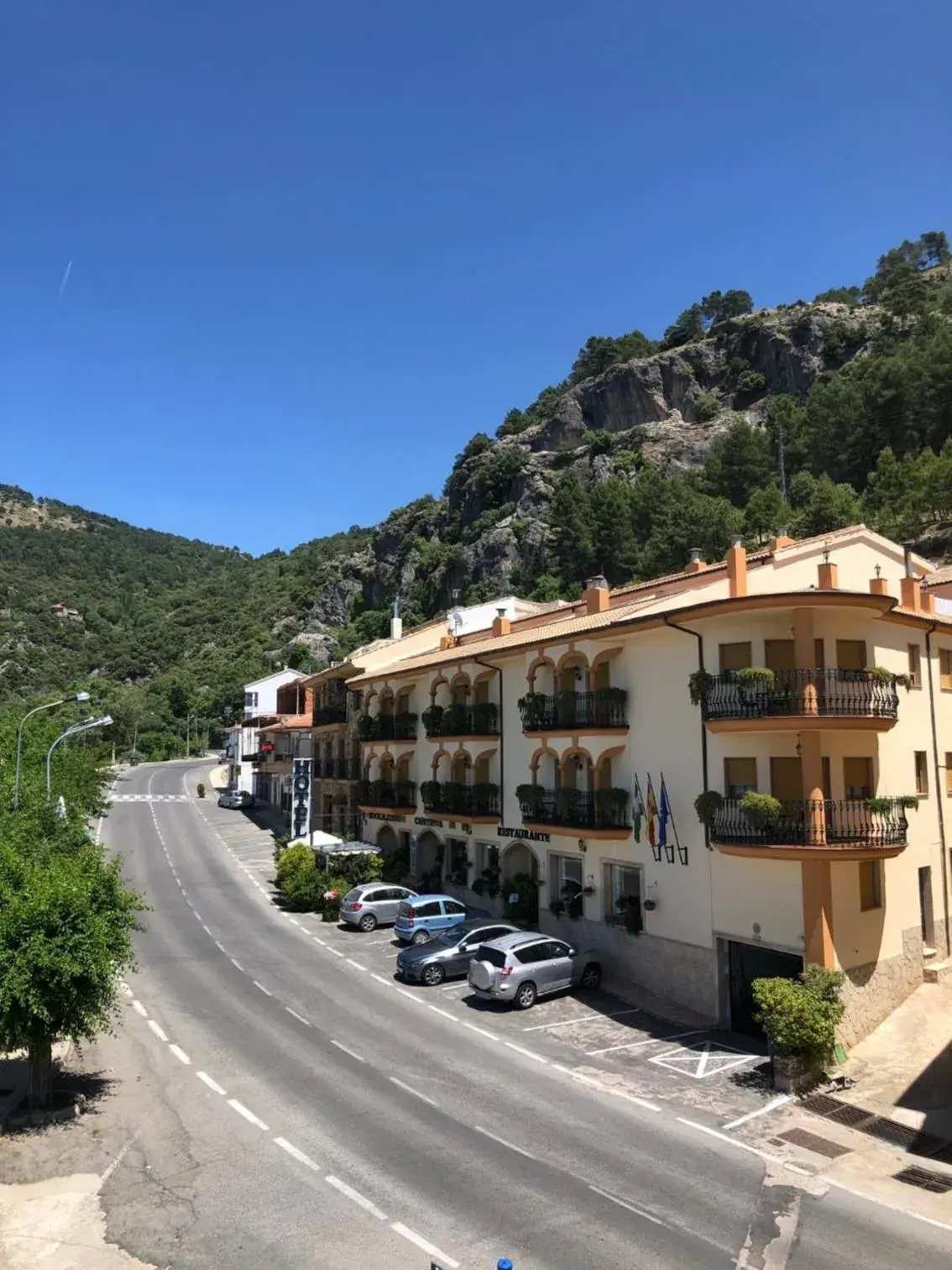 Facade/entrance in Hotel El Curro Facade/entrance in Hotel El Curro