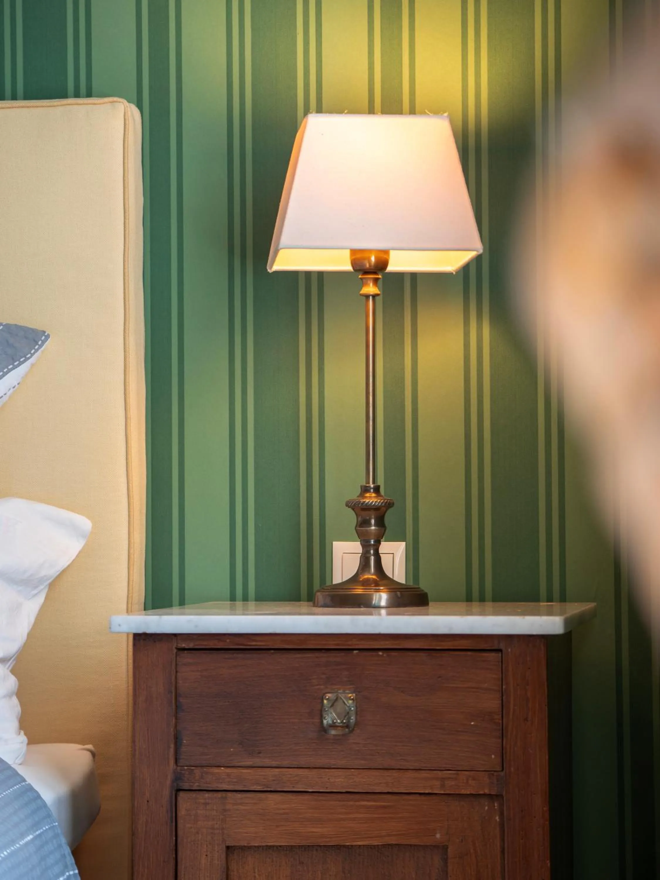 Bedroom, Bed in Rooms GUT HEIDEFELD