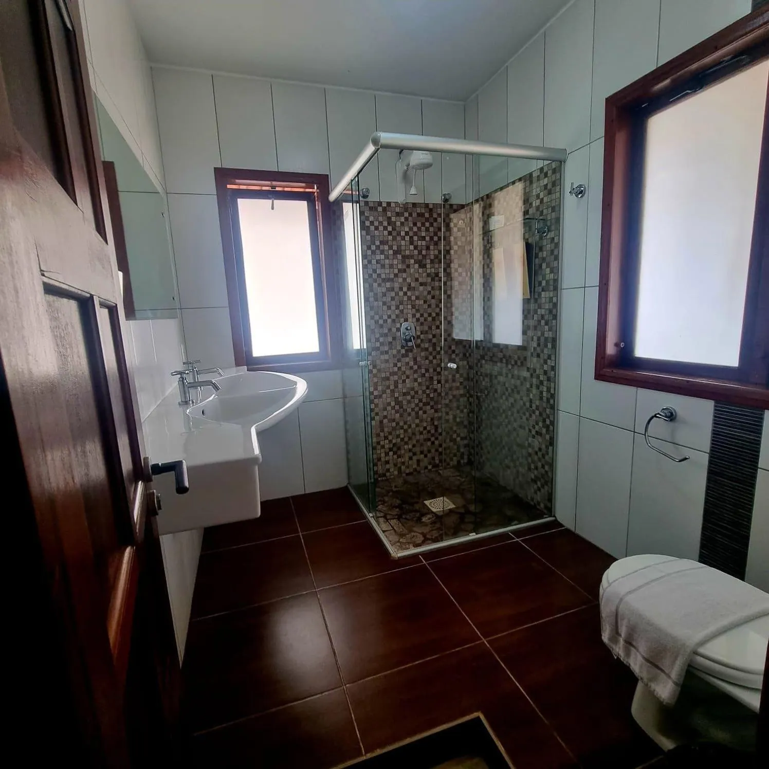 Shower in IL Nuraghe