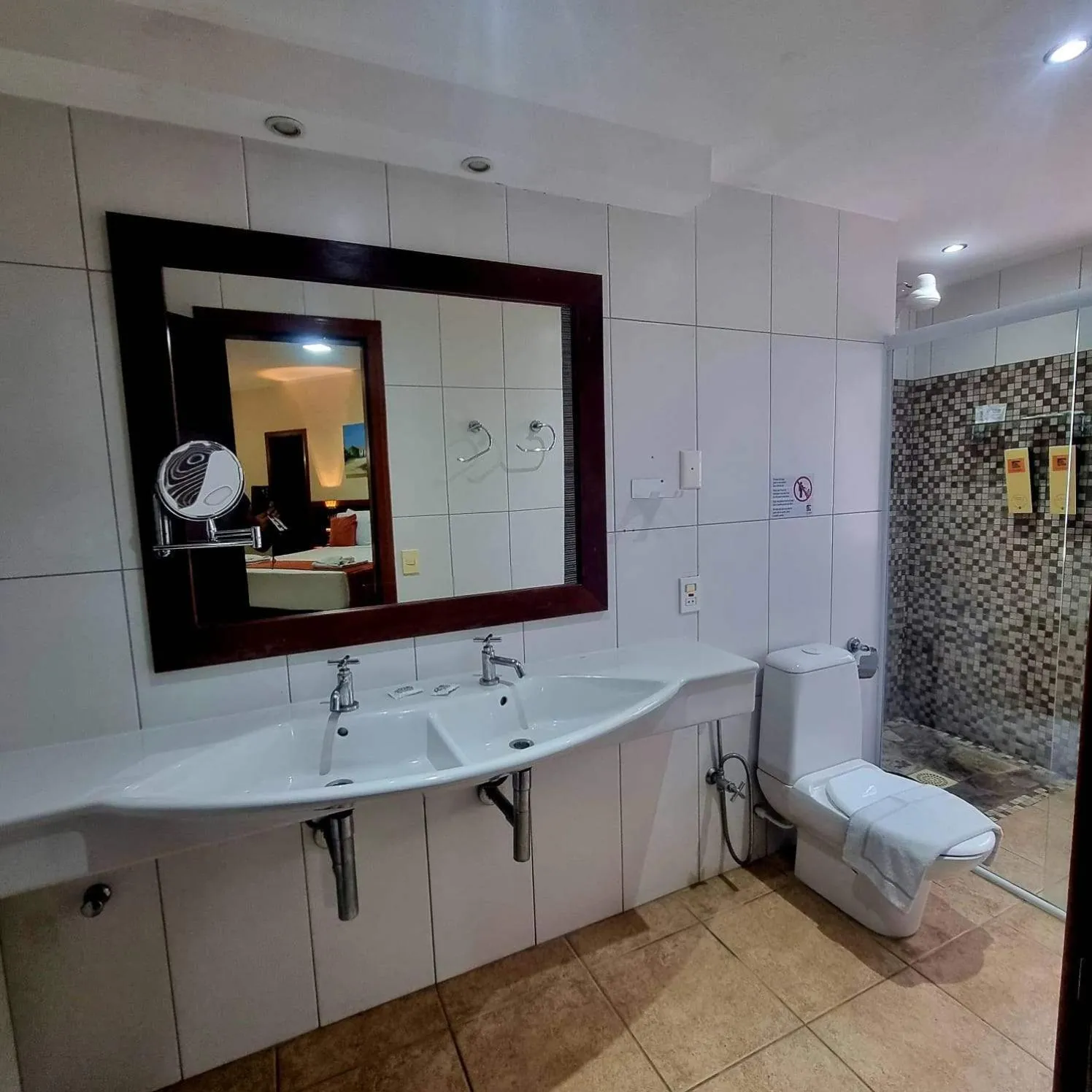 Bathroom in IL Nuraghe