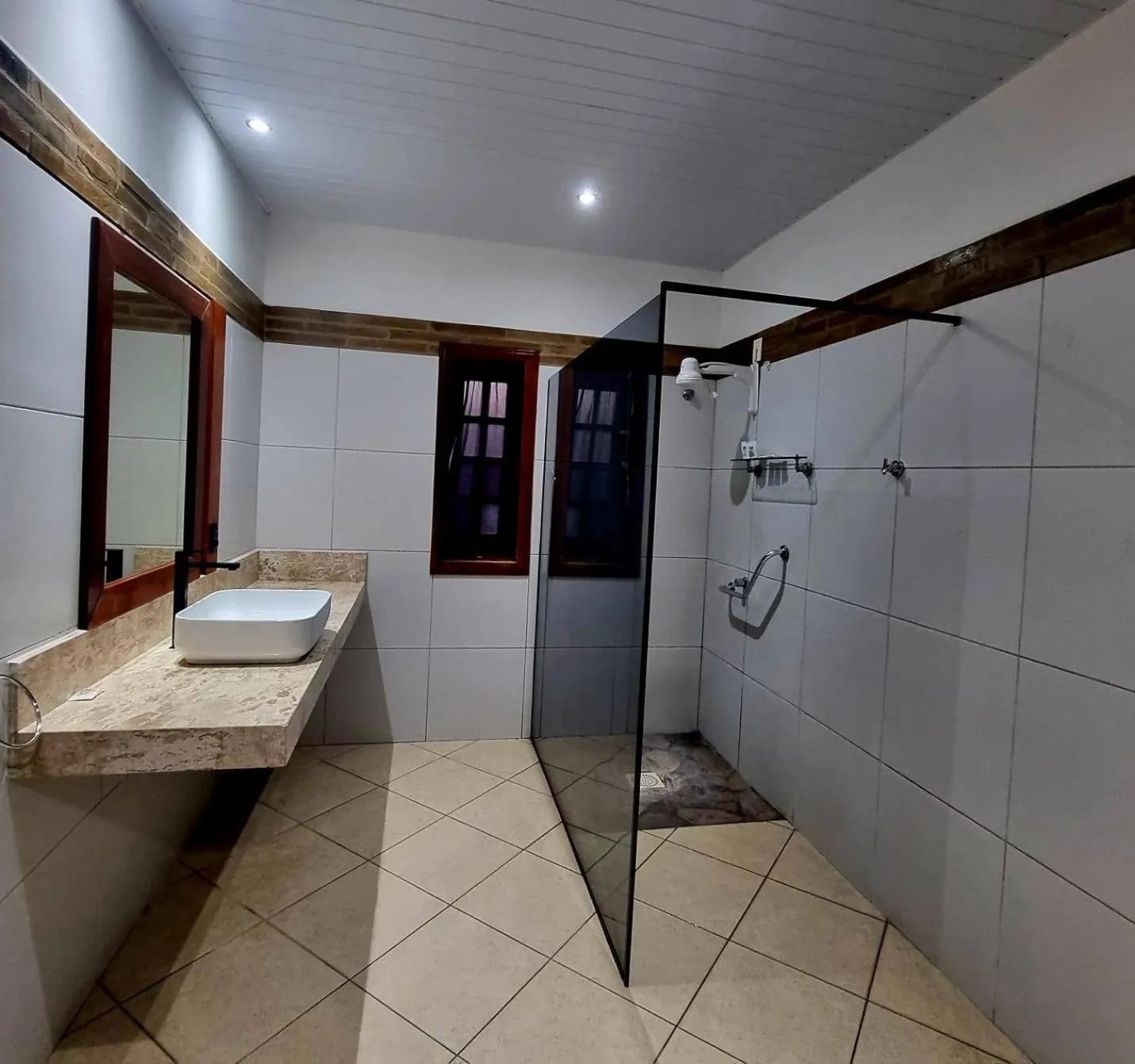 Shower in IL Nuraghe