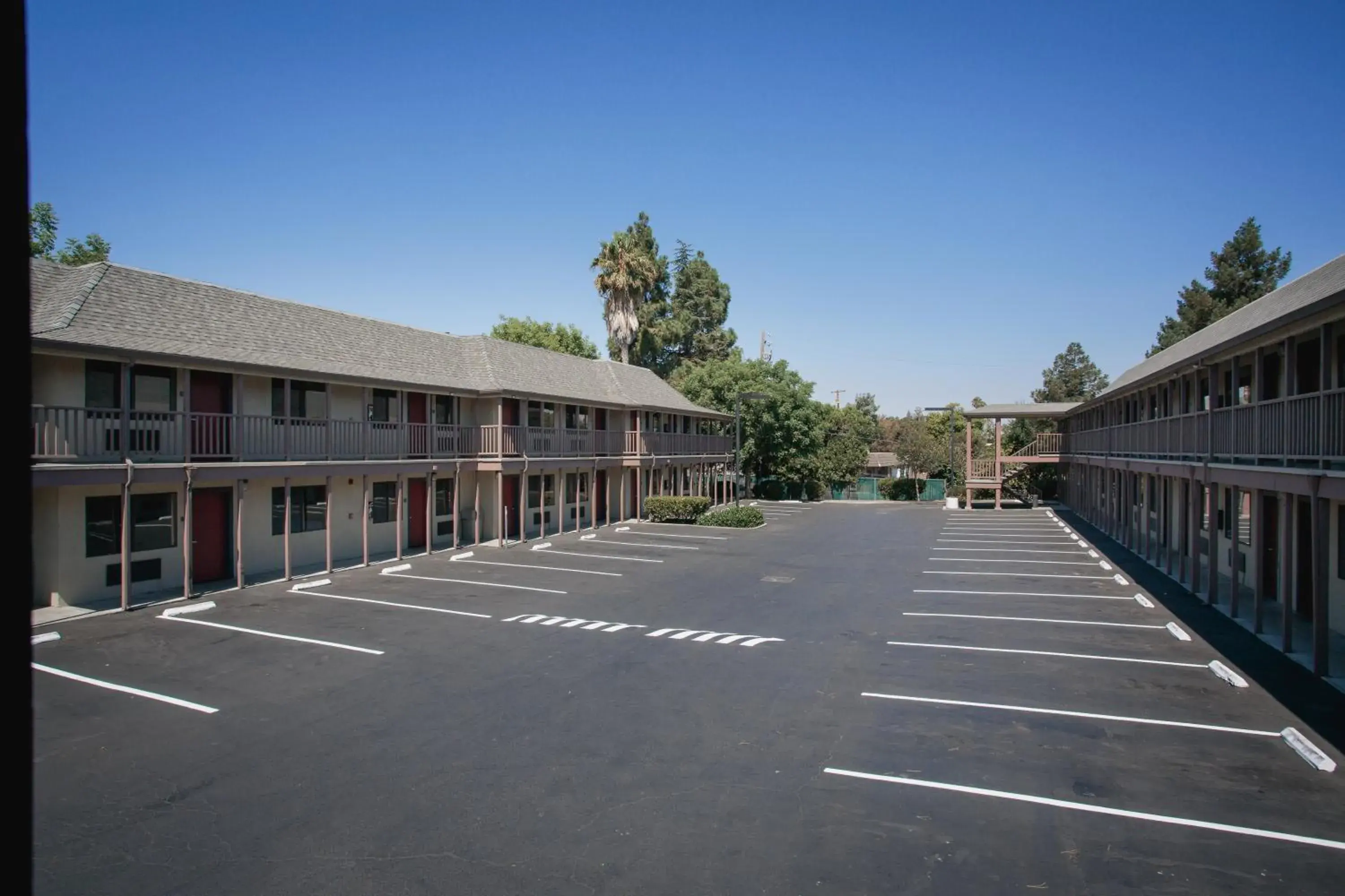 Property building in Alura Inn Property building in Alura Inn