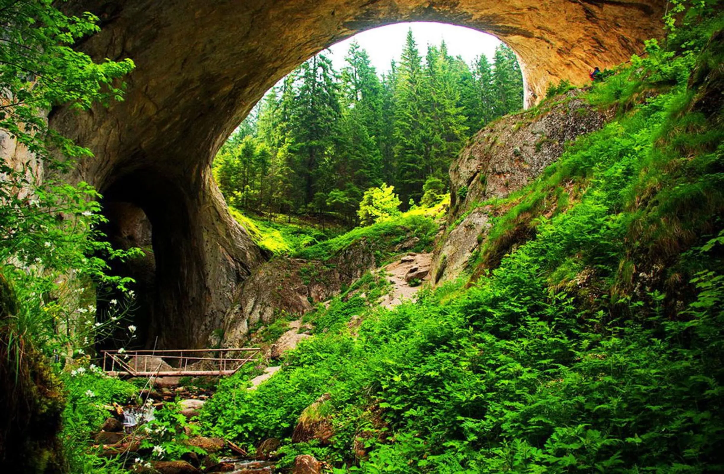 Canoeing in Devin Spa Hotel
