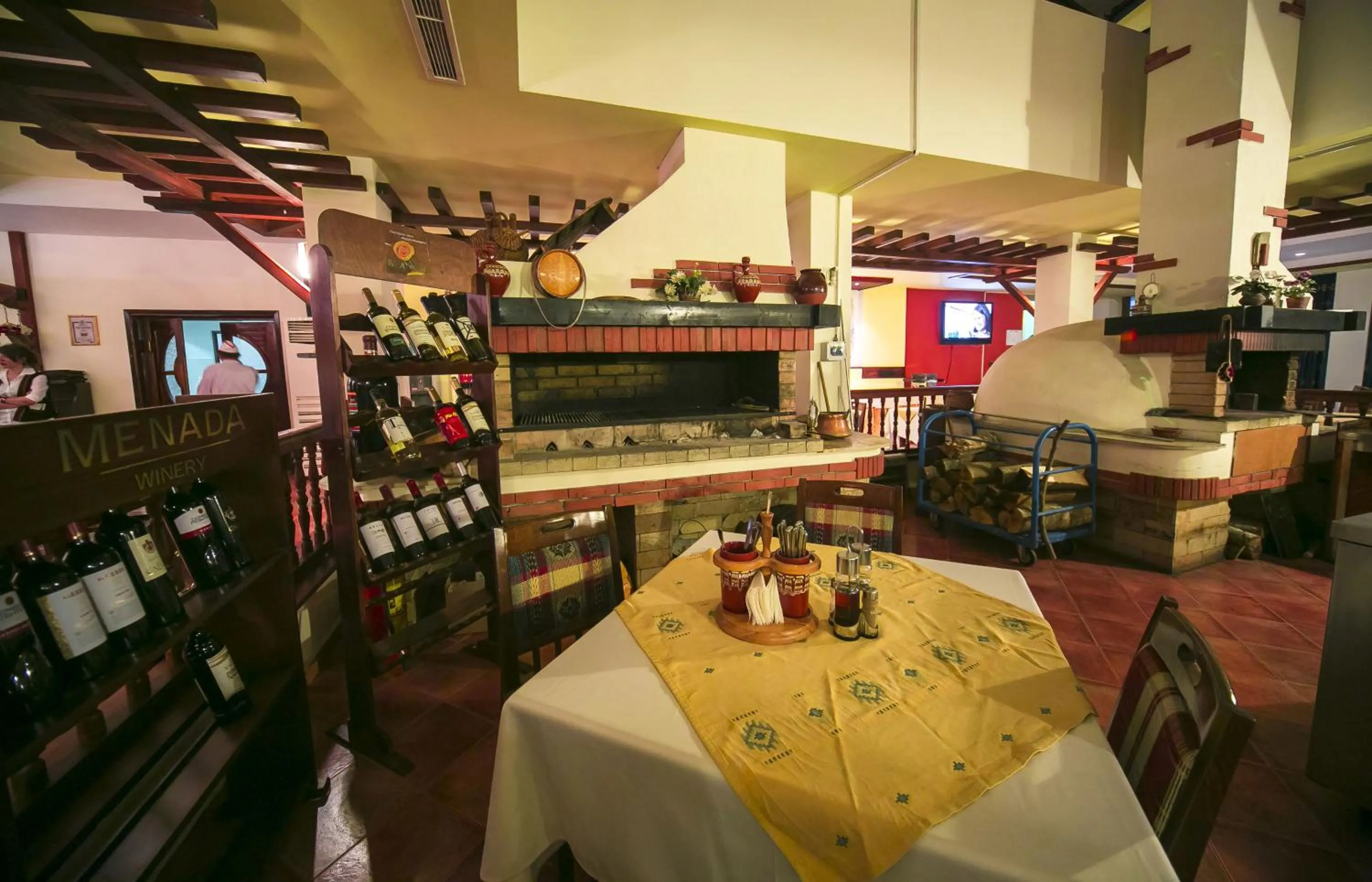 Restaurant/places to eat in Devin Spa Hotel