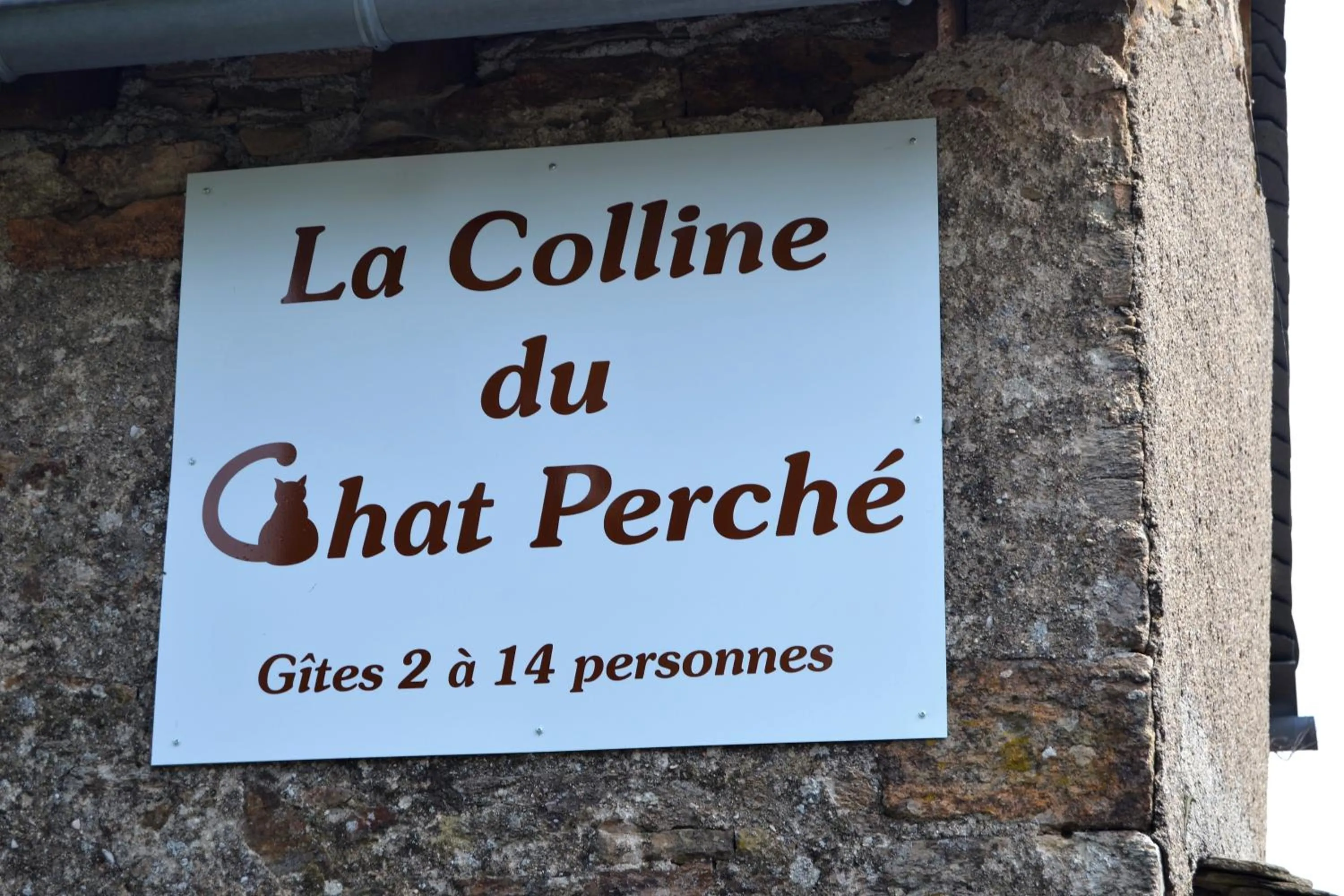 Property logo or sign in La Colline du Chat Perche
