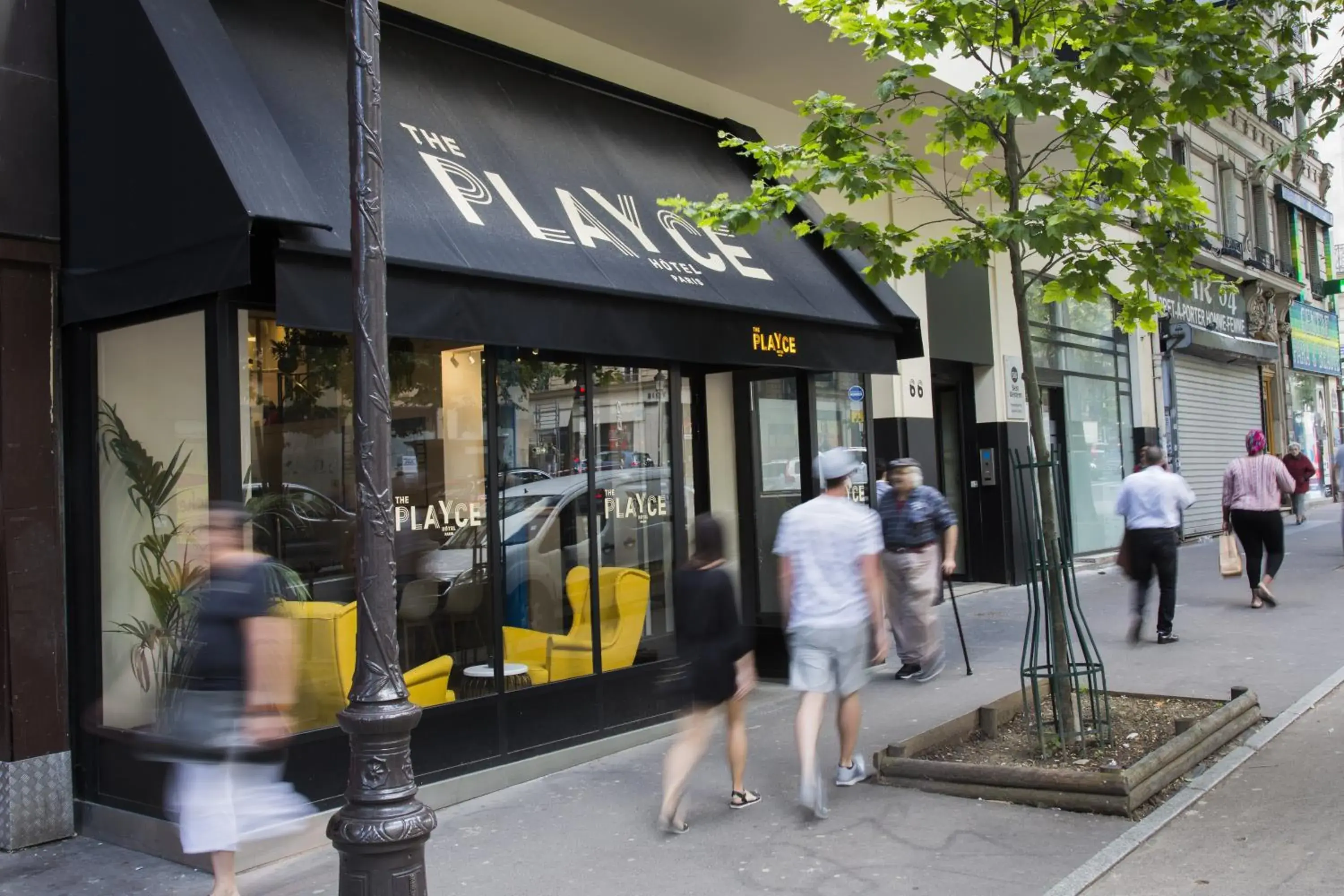 Facade/entrance in Hotel The Playce by Happyculture Facade/entrance in Hotel The Playce by Happyculture