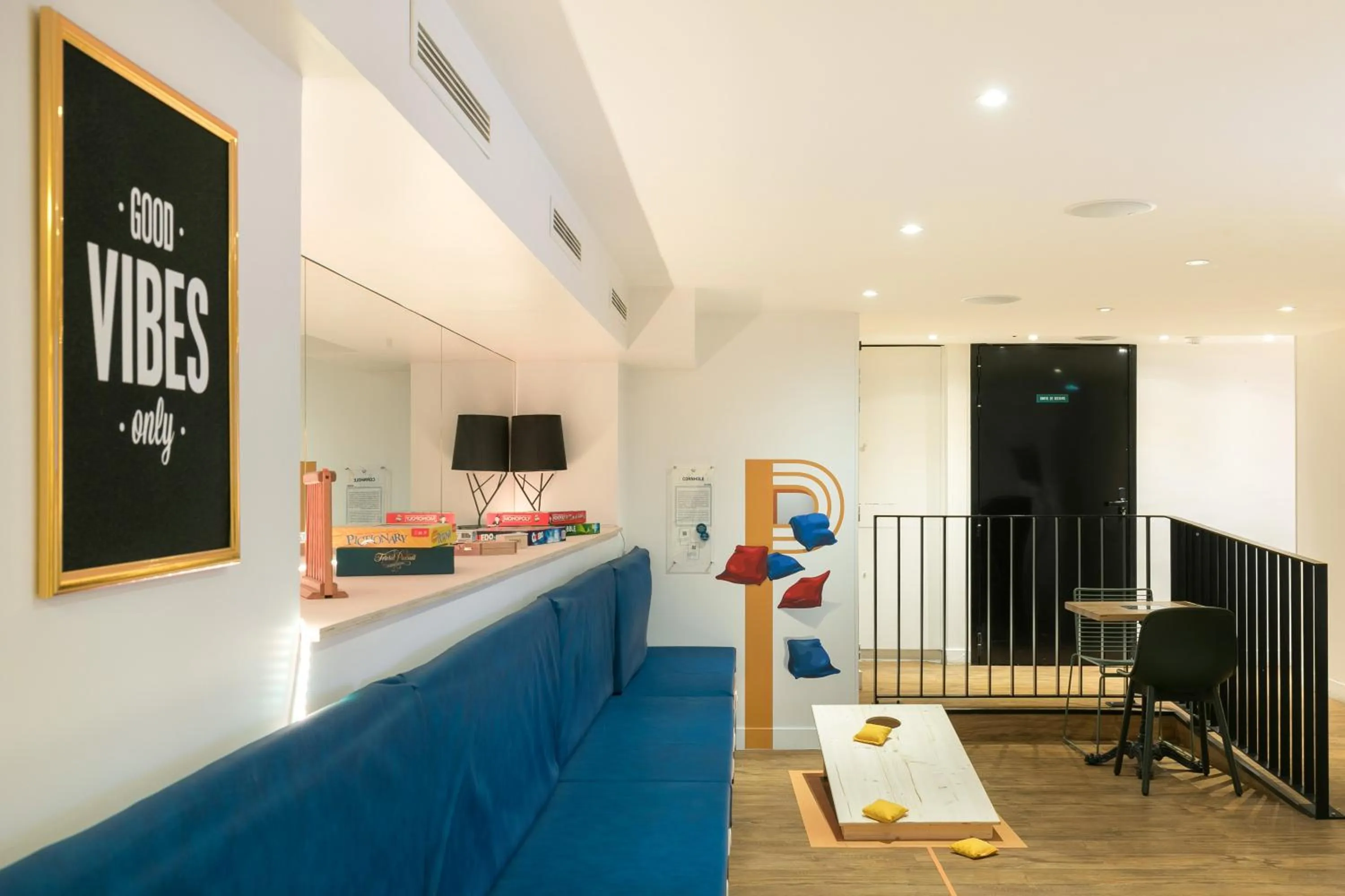 Entertainment in Hotel The Playce by Happyculture