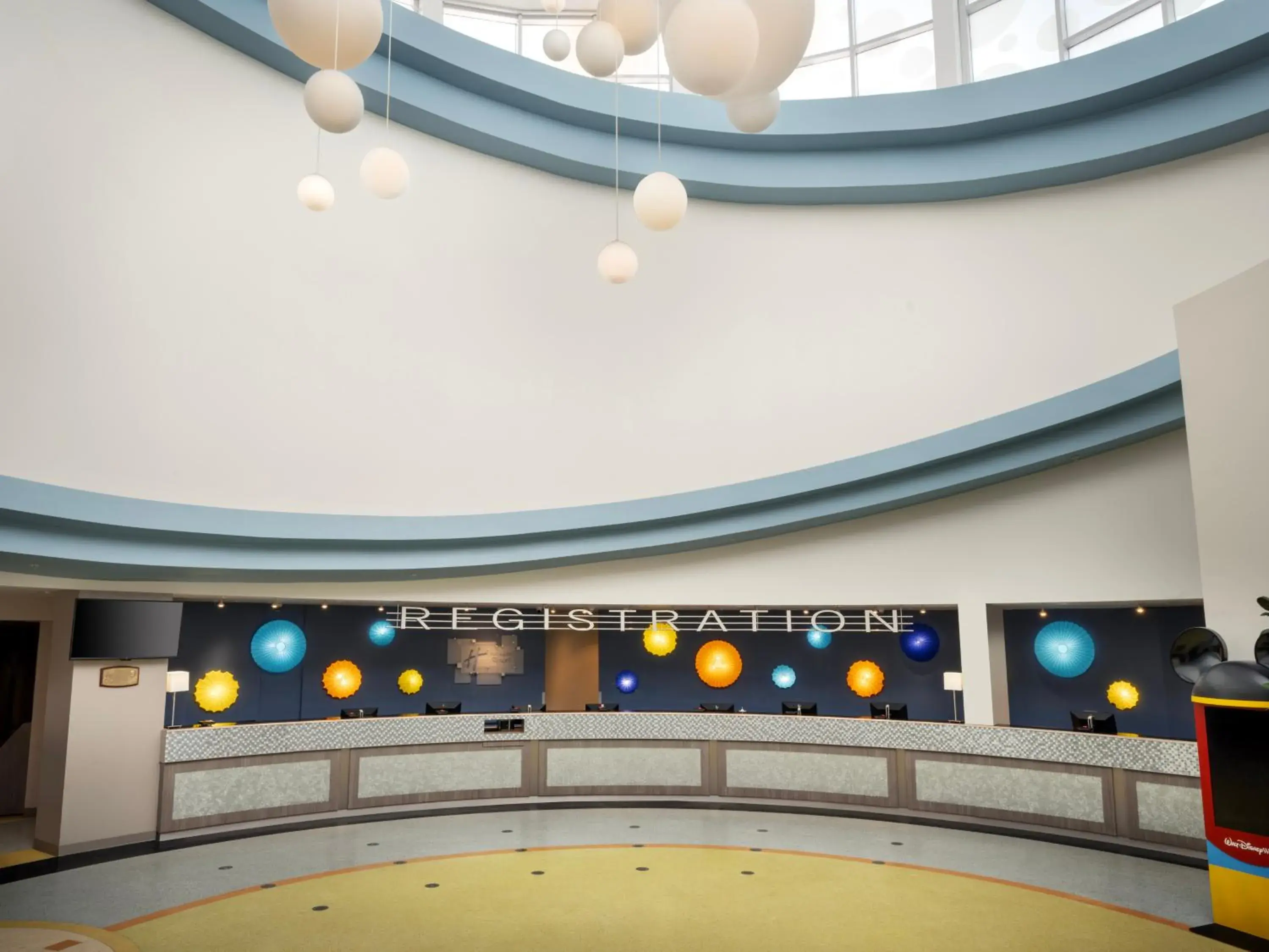 Lobby or reception in Holiday Inn Resort Orlando Suites - Waterpark by IHG Lobby or reception in Holiday Inn Resort Orlando Suites - Waterpark by IHG