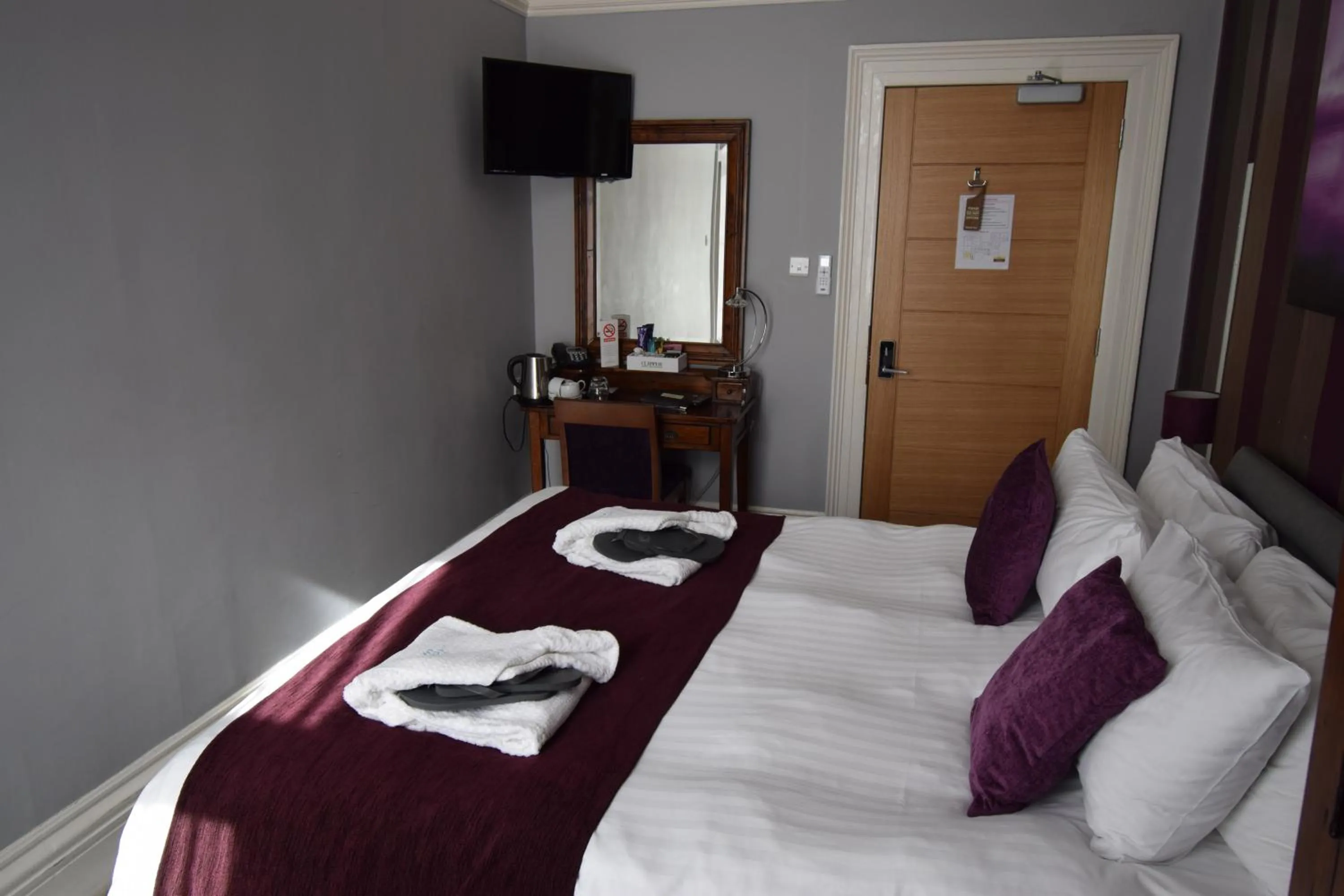 Bedroom, Bed in Lincombe Hall Hotel & Spa - Just for Adults
