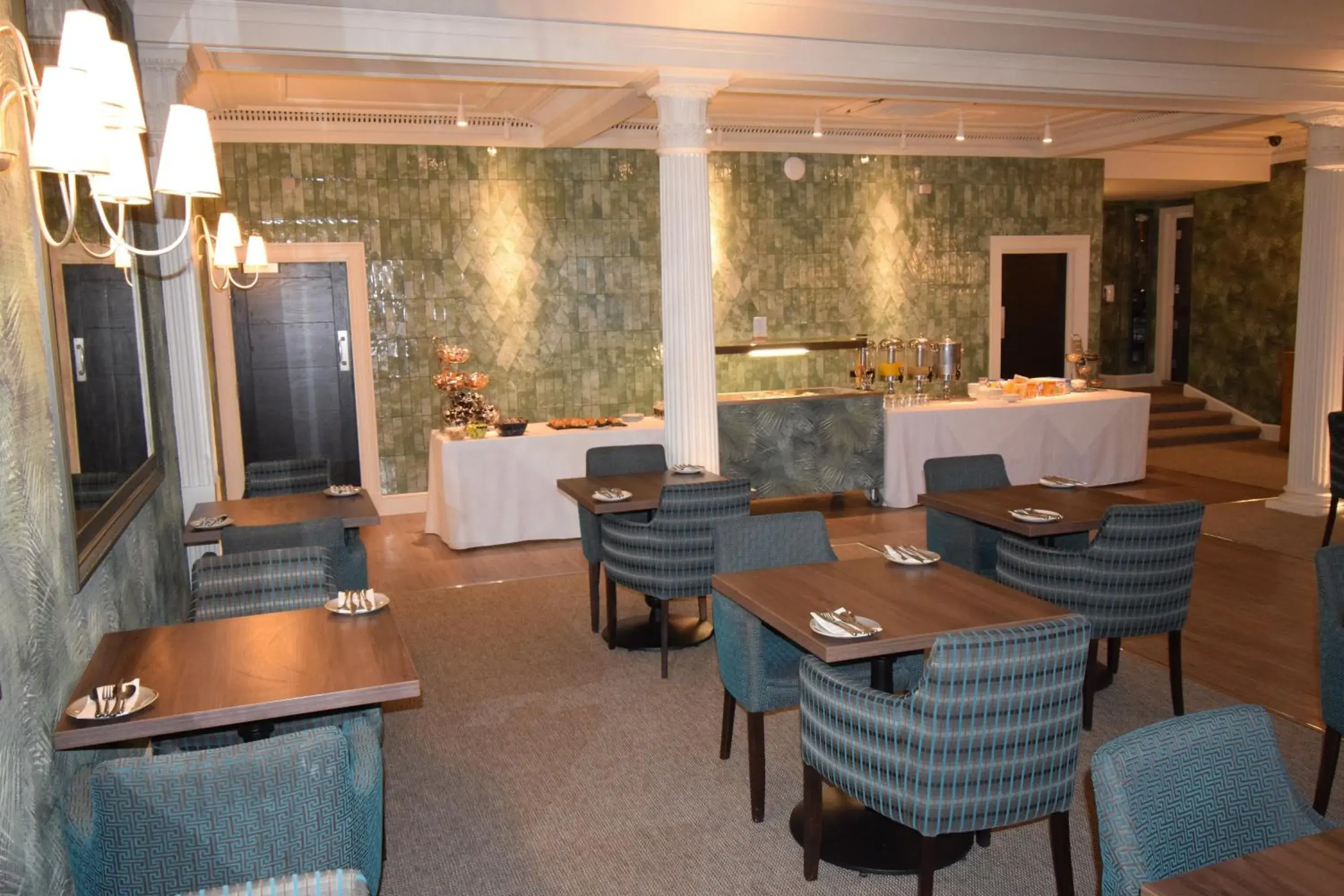 Breakfast in Lincombe Hall Hotel & Spa - Just for Adults Breakfast in Lincombe Hall Hotel & Spa - Just for Adults