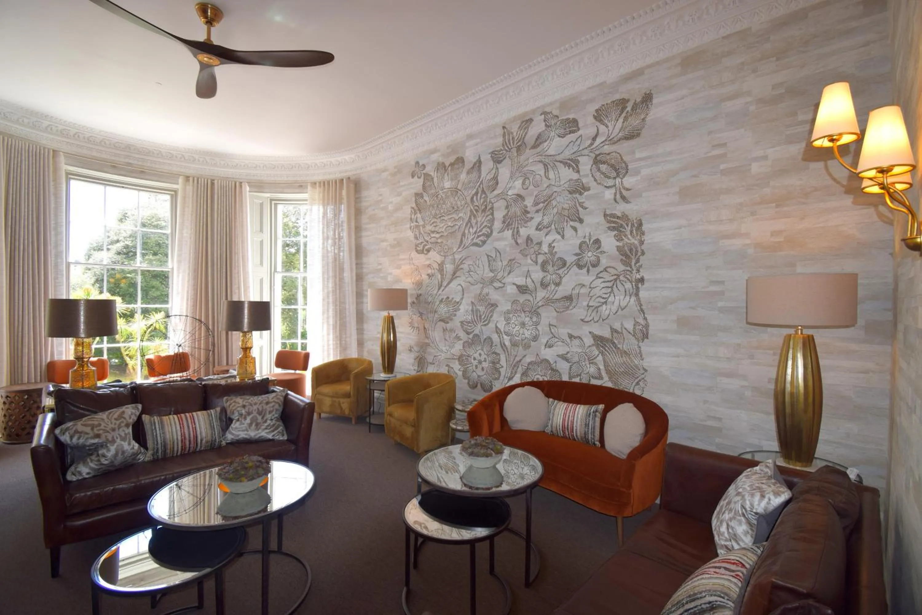 Lounge or bar in Lincombe Hall Hotel & Spa - Just for Adults