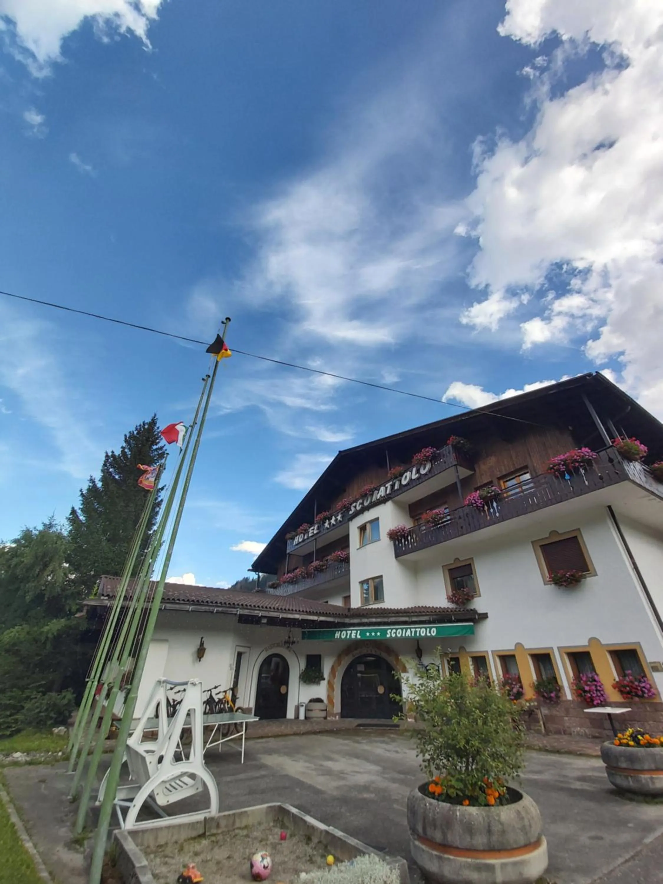 Property building in Albergo Scoiattolo