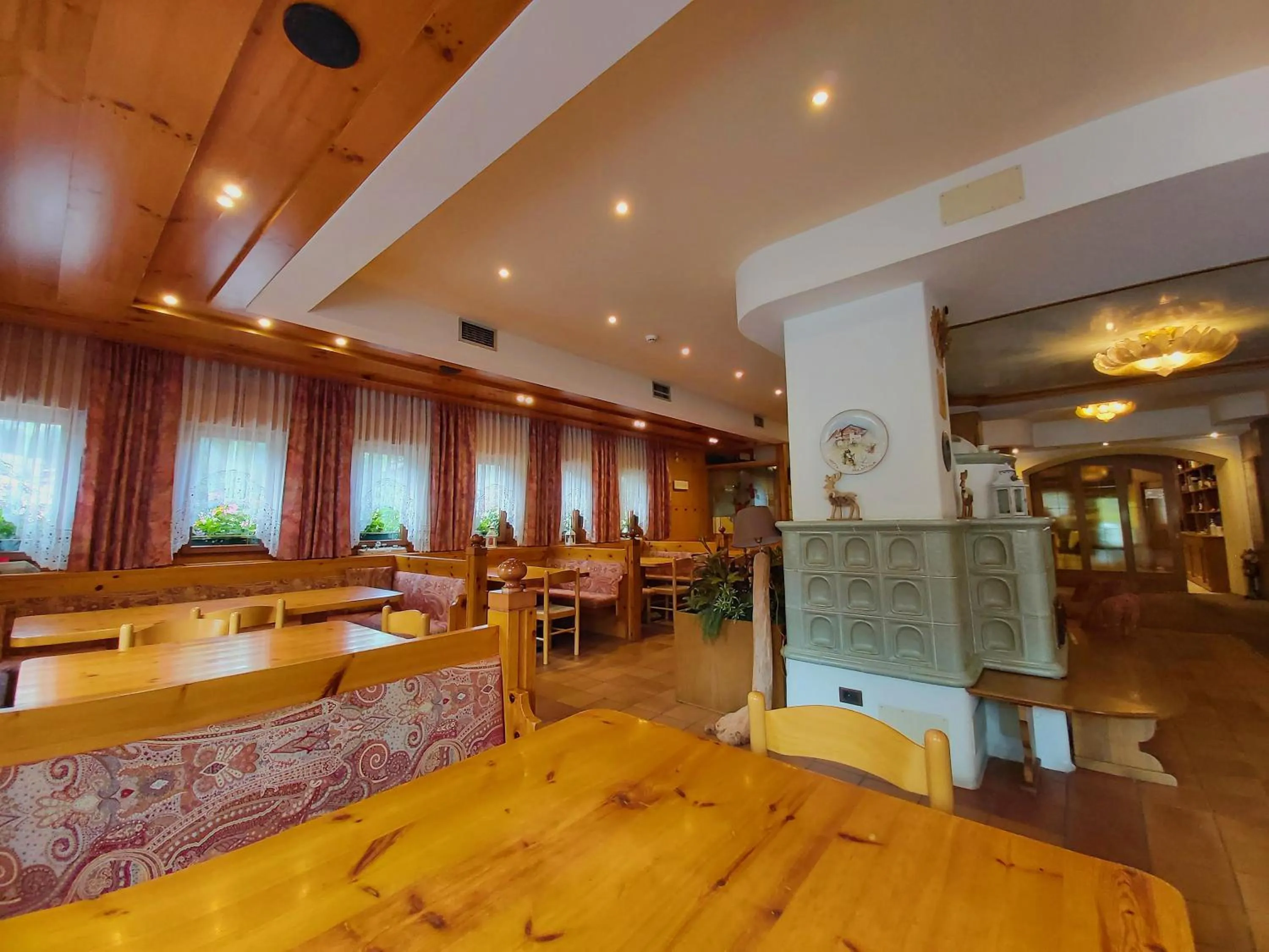 Lobby or reception in Albergo Scoiattolo