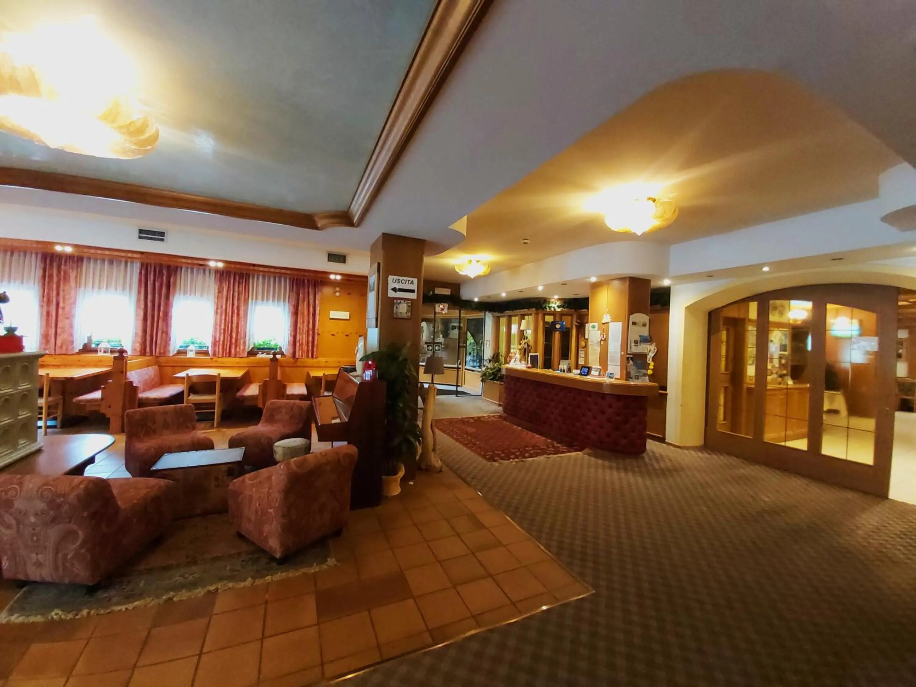 Nightclub / DJ in Albergo Scoiattolo