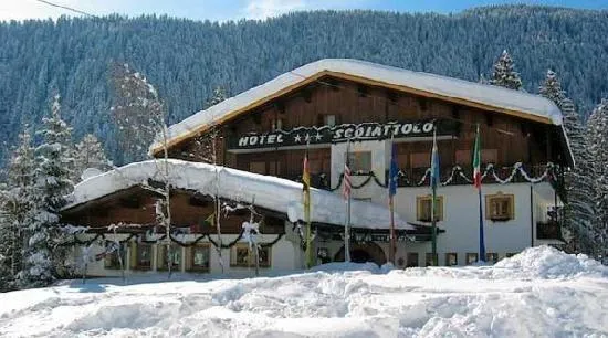 Property building in Albergo Scoiattolo