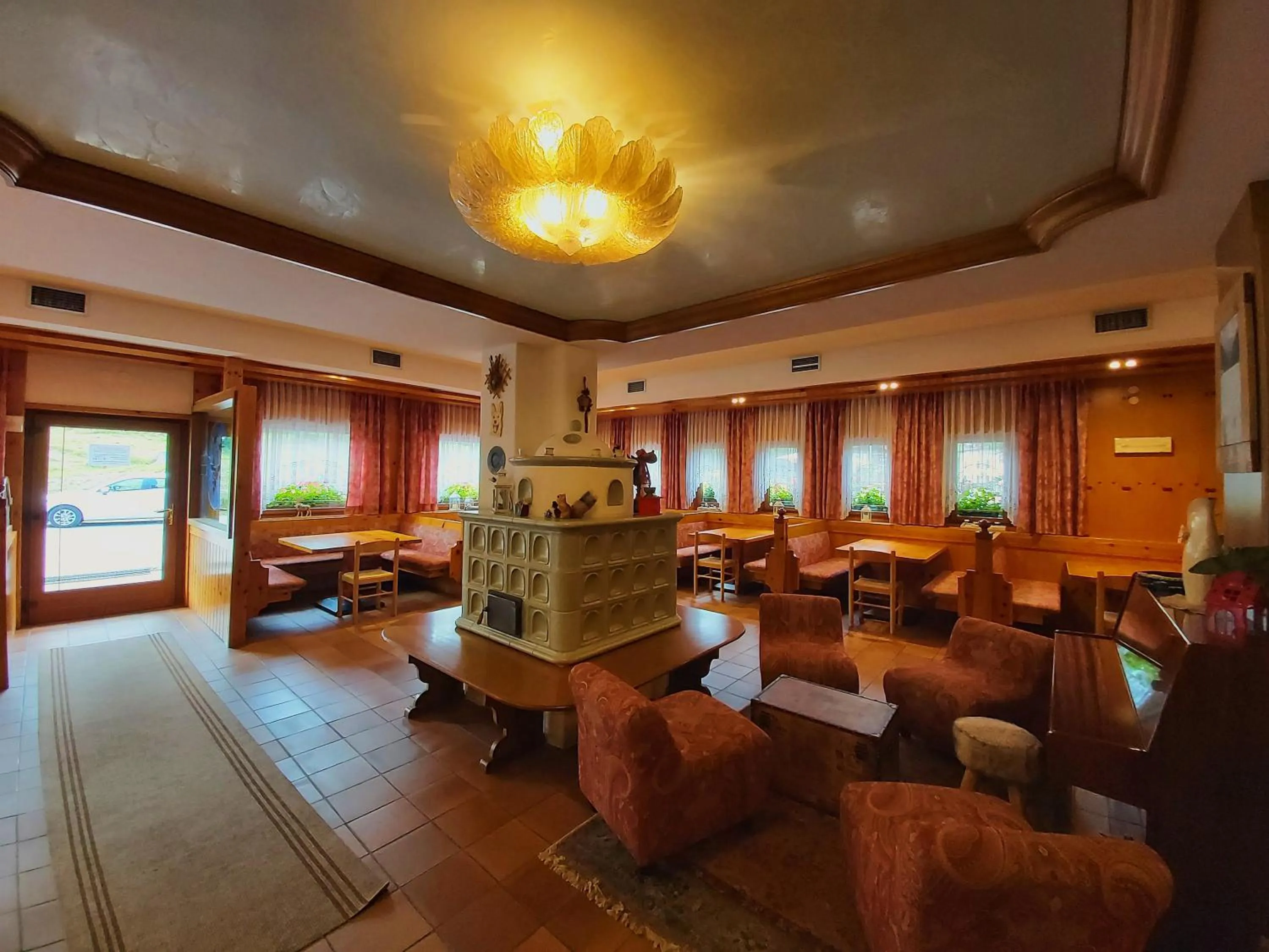 Lounge or bar in Albergo Scoiattolo