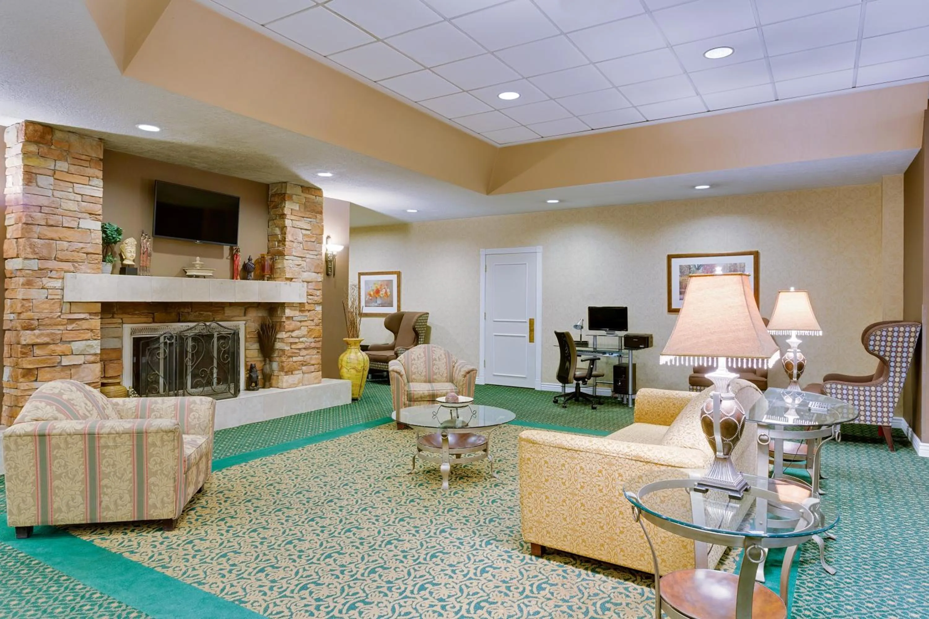 Lobby or reception in Ramada by Wyndham Provo