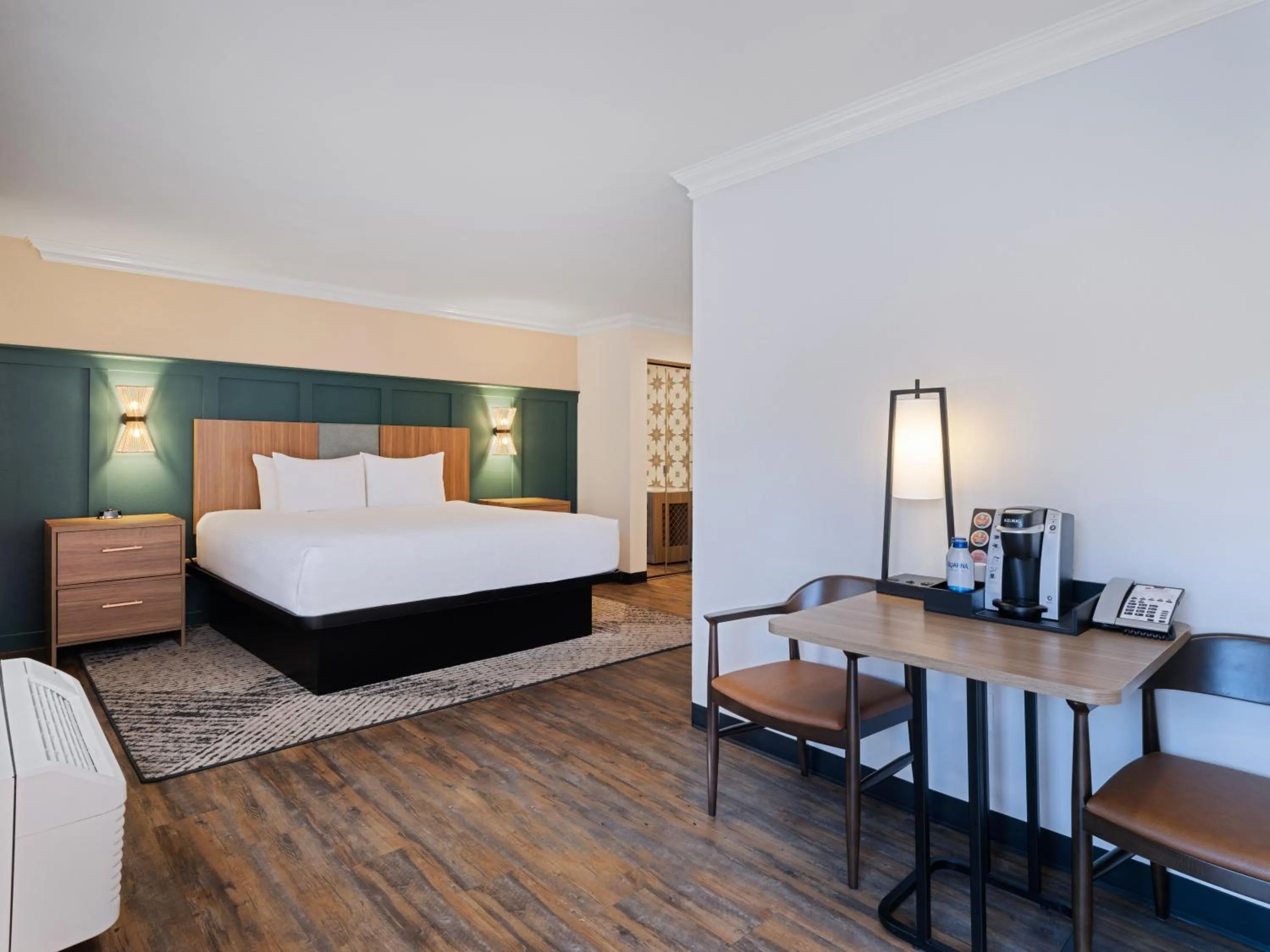 Bed in Holiday Inn Resort The Squire at Grand Canyon by IHG