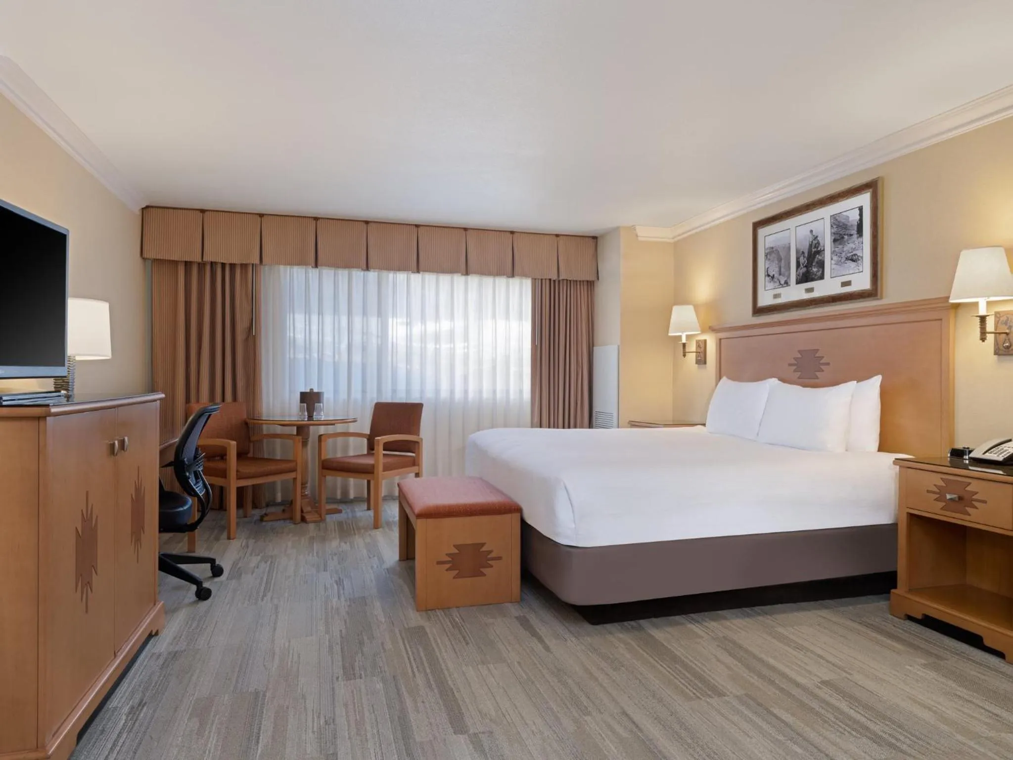 Photo of the whole room, Bed in Holiday Inn Resort The Squire at Grand Canyon by IHG