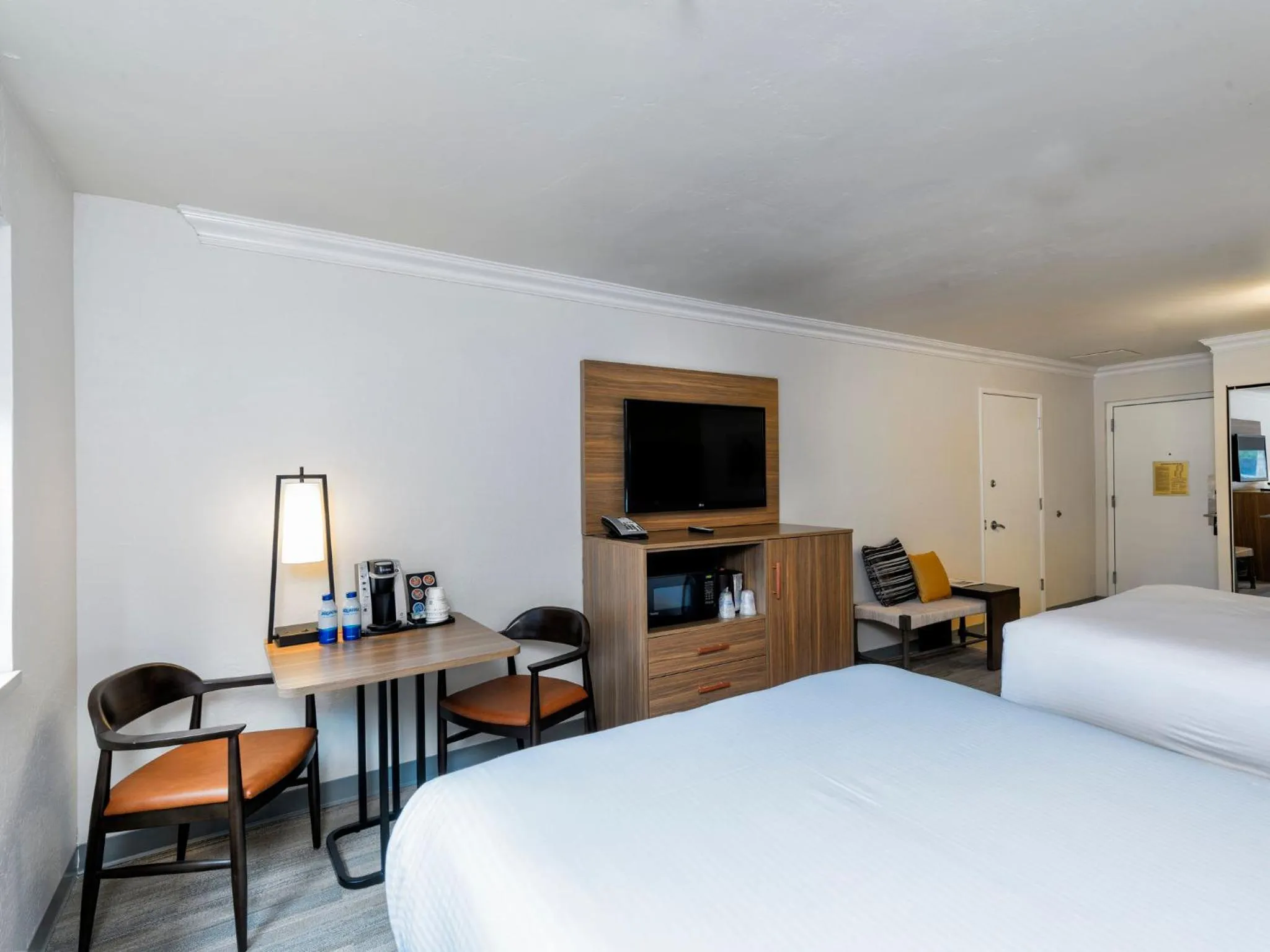 Photo of the whole room, Bed in Holiday Inn Resort The Squire at Grand Canyon by IHG