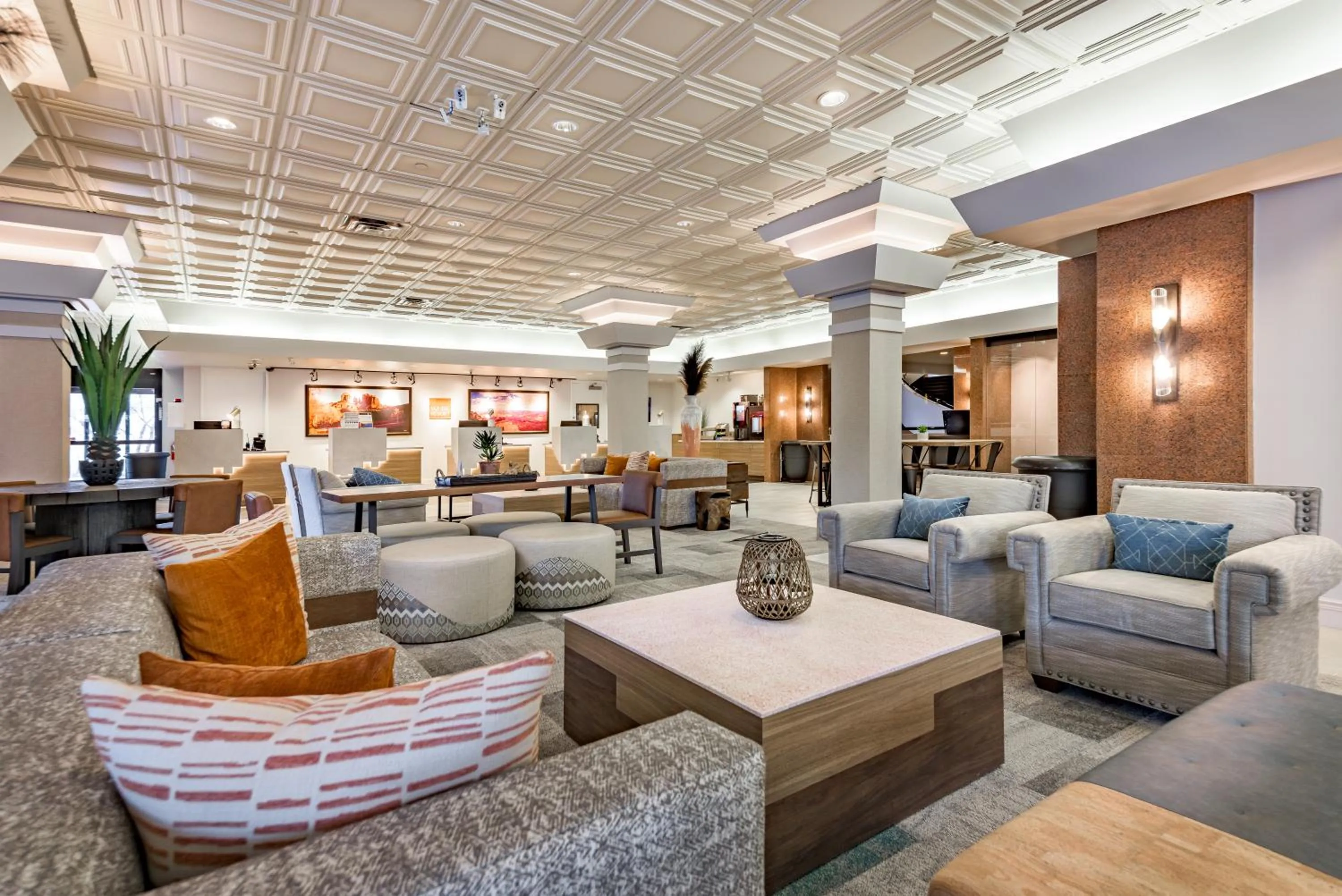 Lobby or reception in Holiday Inn Resort The Squire at Grand Canyon by IHG