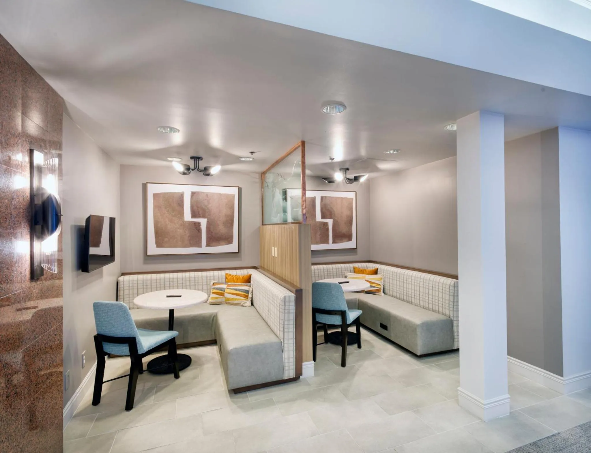 Property building in Holiday Inn Resort The Squire at Grand Canyon by IHG