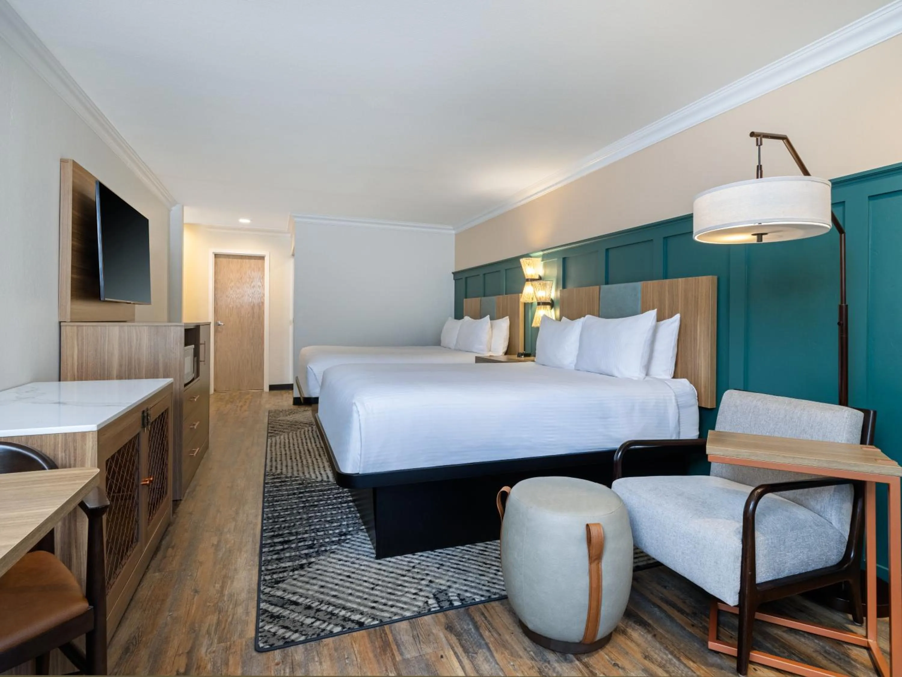 Bedroom, Bed in Holiday Inn Resort The Squire at Grand Canyon by IHG