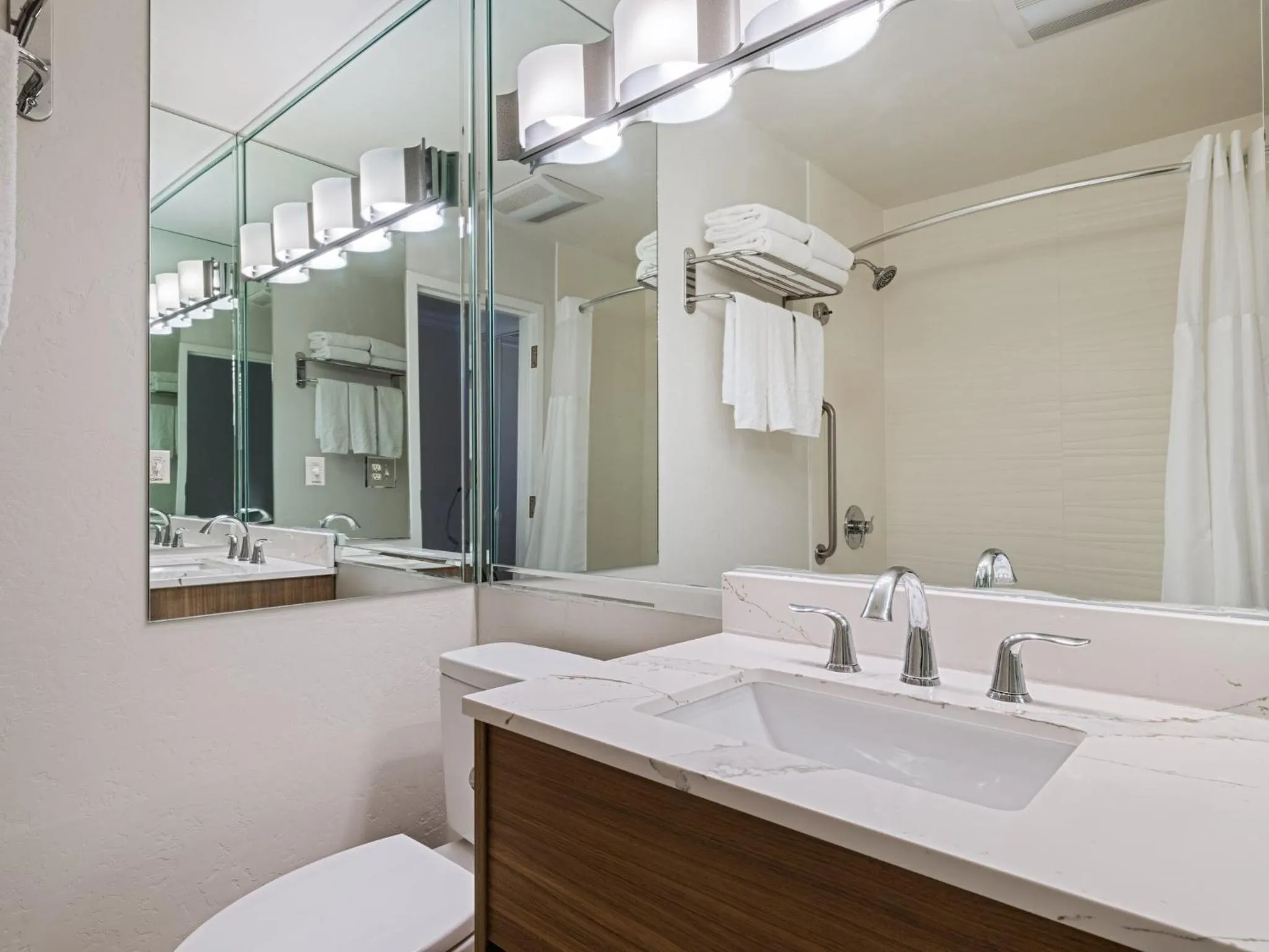 Bathroom in Holiday Inn Resort The Squire at Grand Canyon by IHG