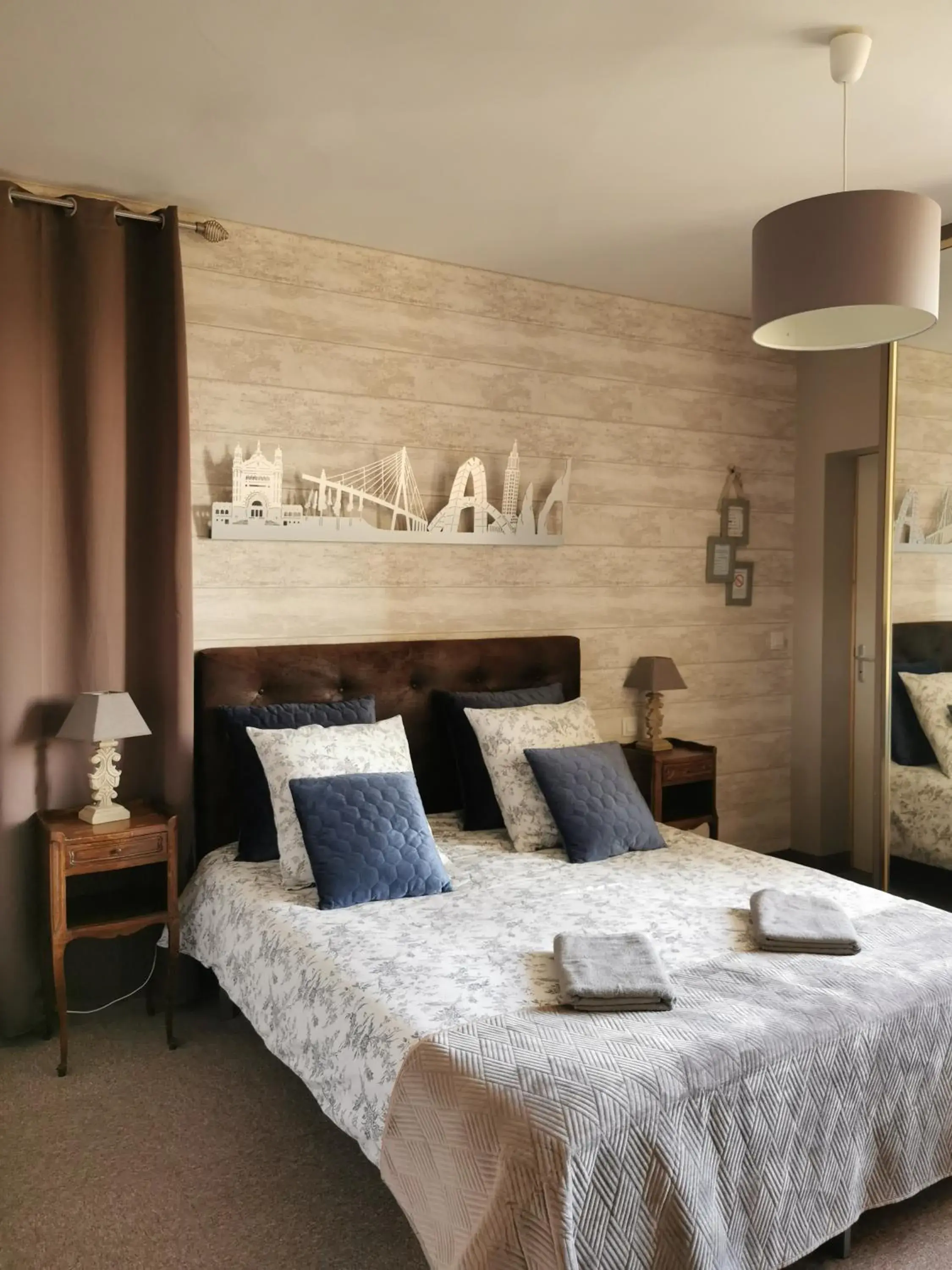 Standard Double Room in Les Cloches de Corneville Standard Double Room in Les Cloches de Corneville