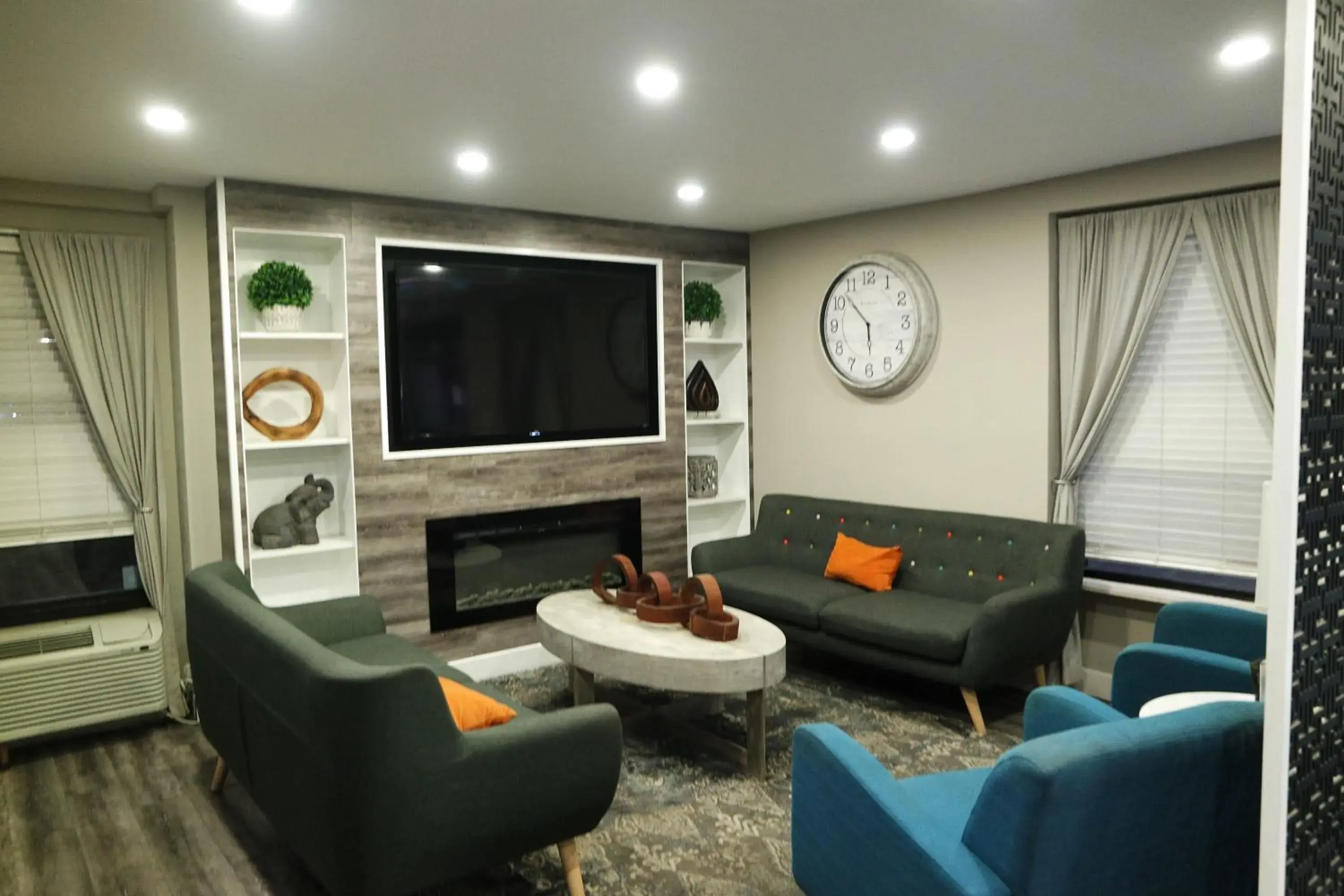 Lobby or reception in Travelodge by Wyndham North Charleston Lobby or reception in Travelodge by Wyndham North Charleston