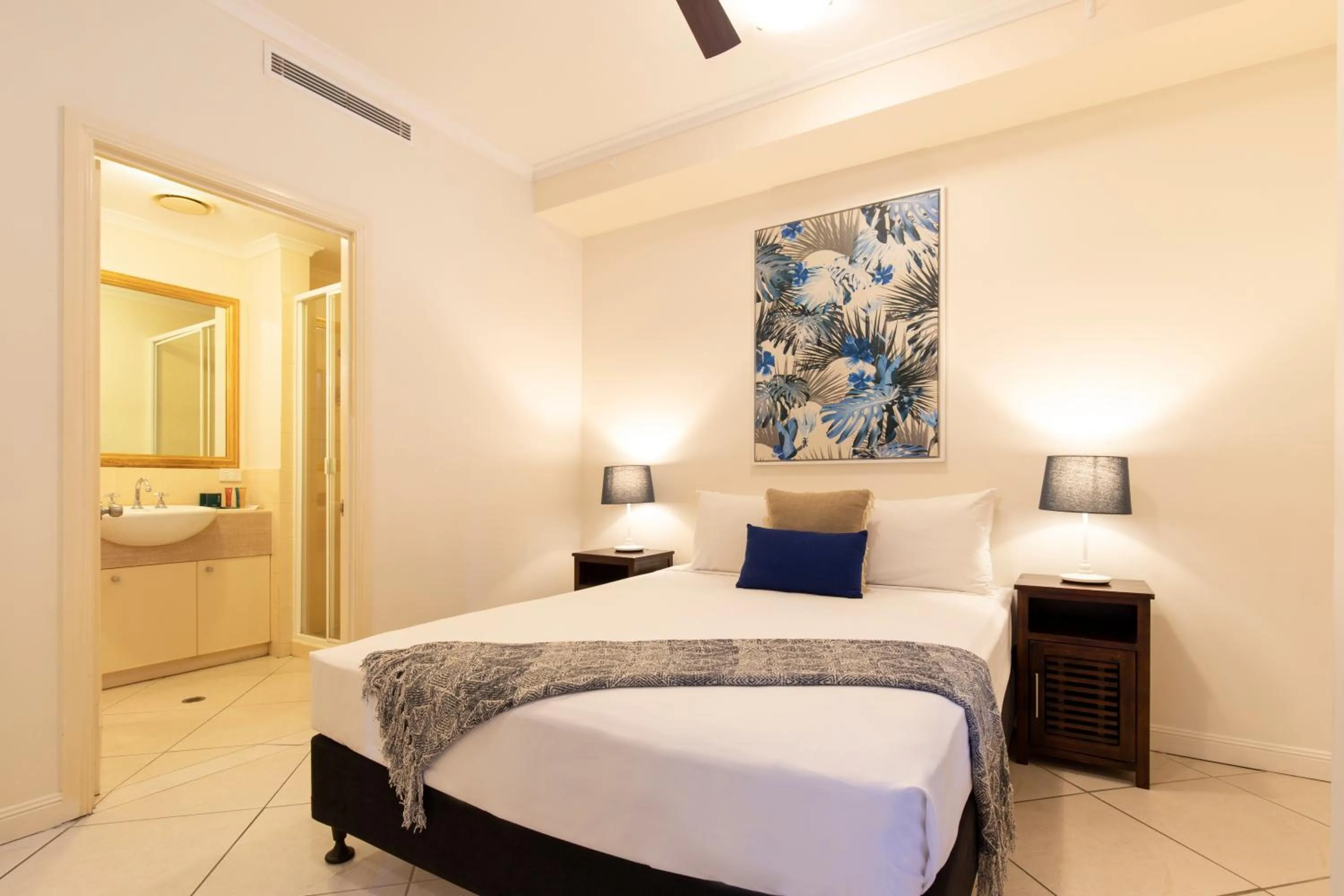 Bedroom, Bed in The Mediterranean Port Douglas