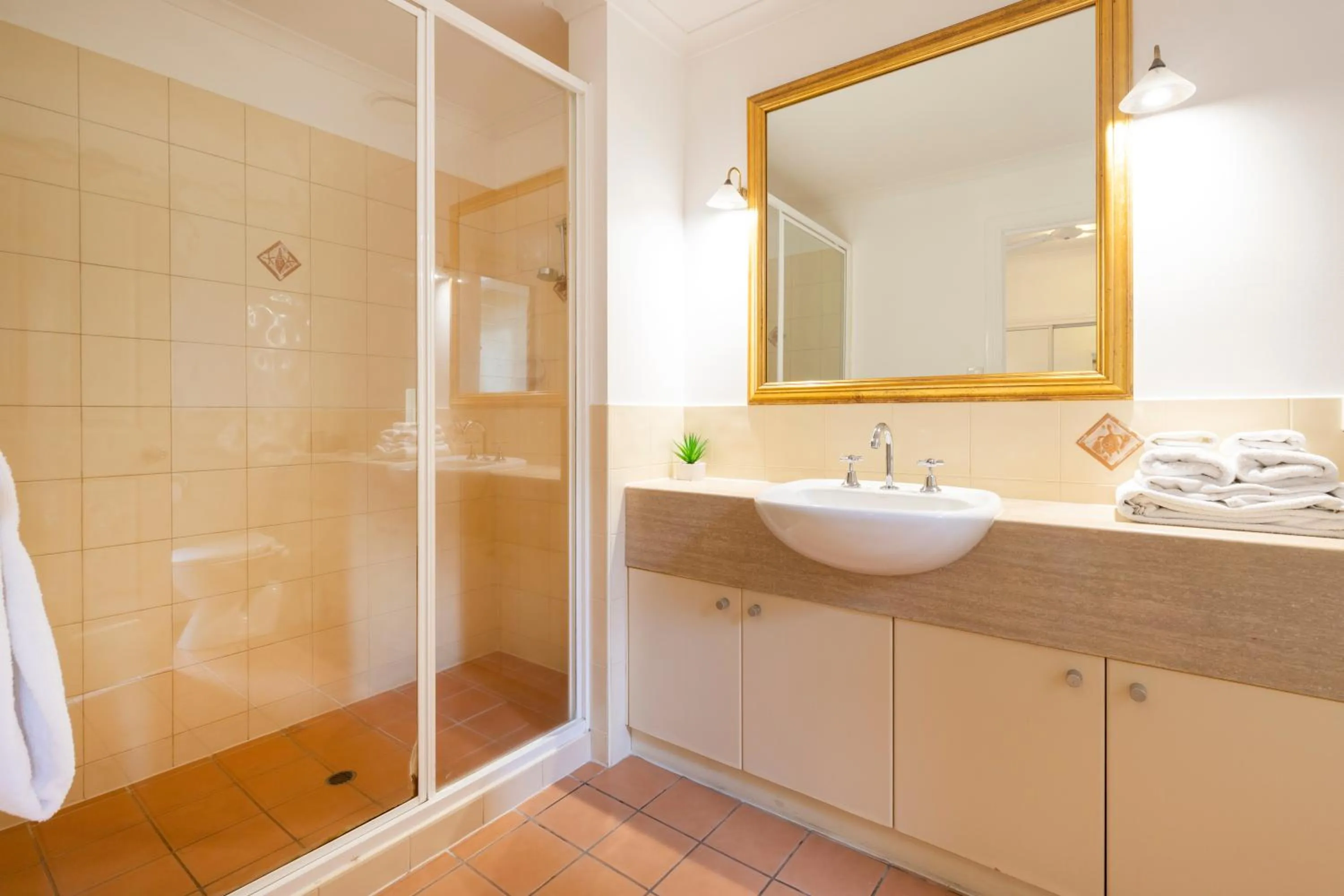 Bathroom in The Mediterranean Port Douglas