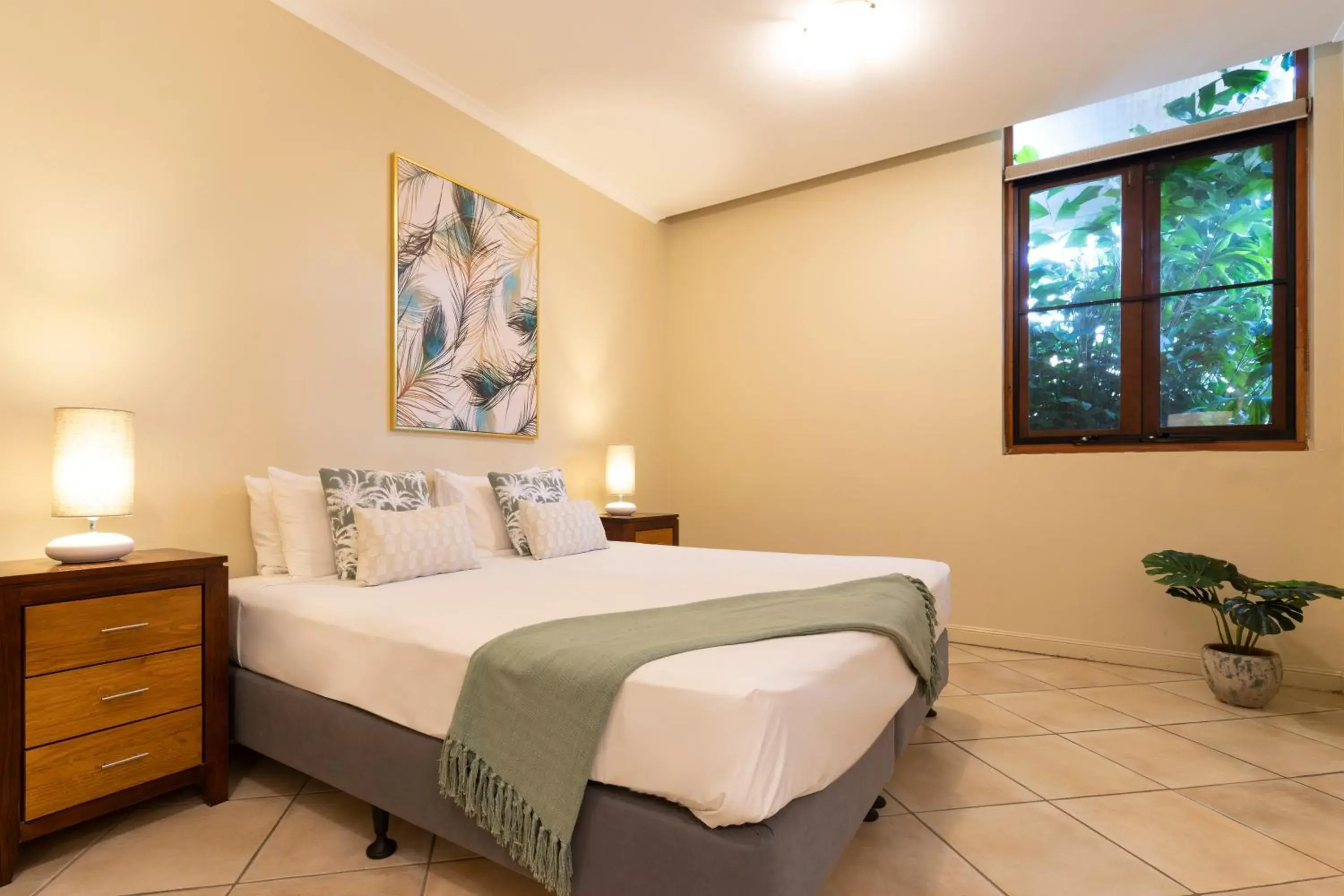 Studio Apartment in The Mediterranean Port Douglas Studio Apartment in The Mediterranean Port Douglas