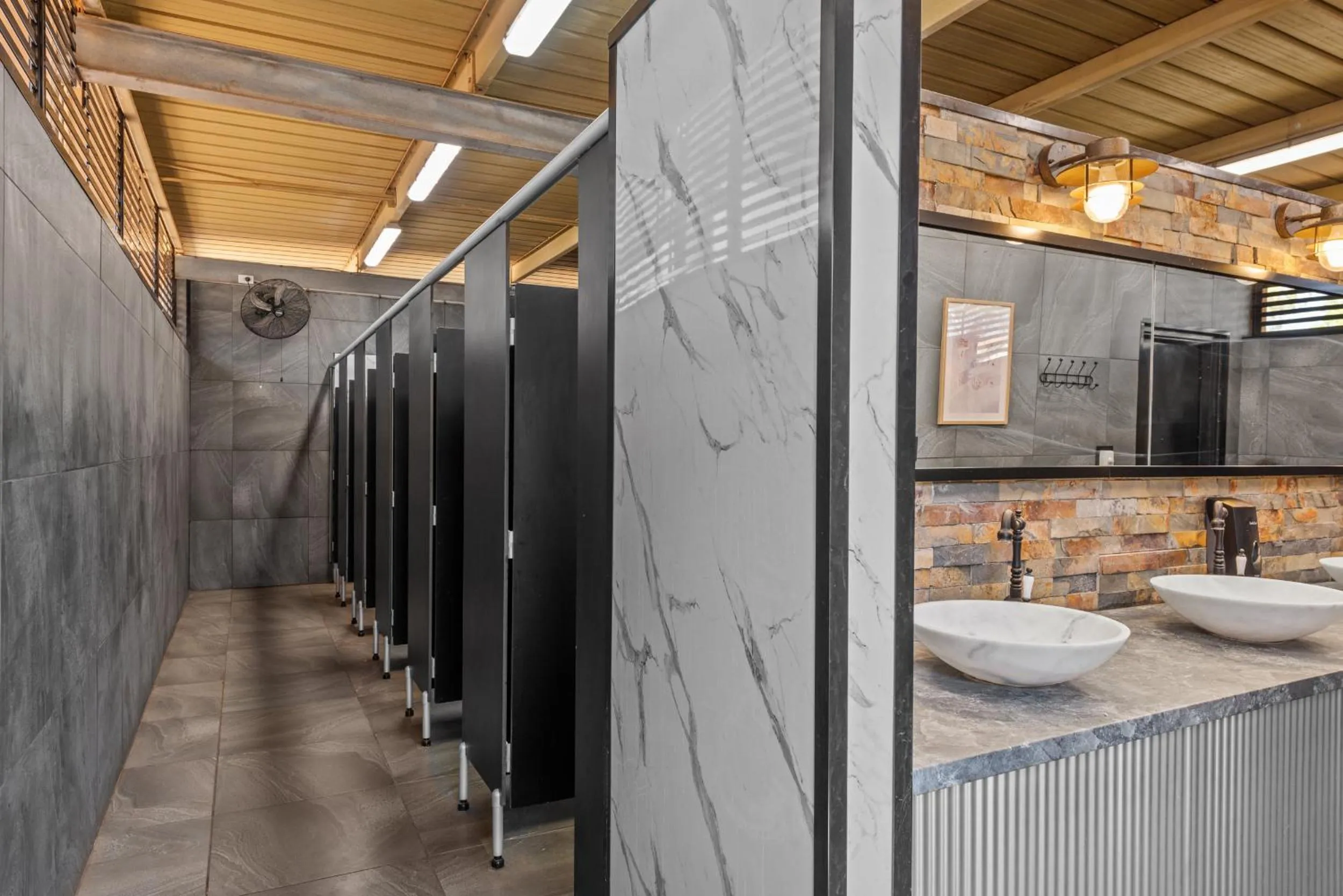 Toilet in Discovery Parks - Pilbara, Karratha