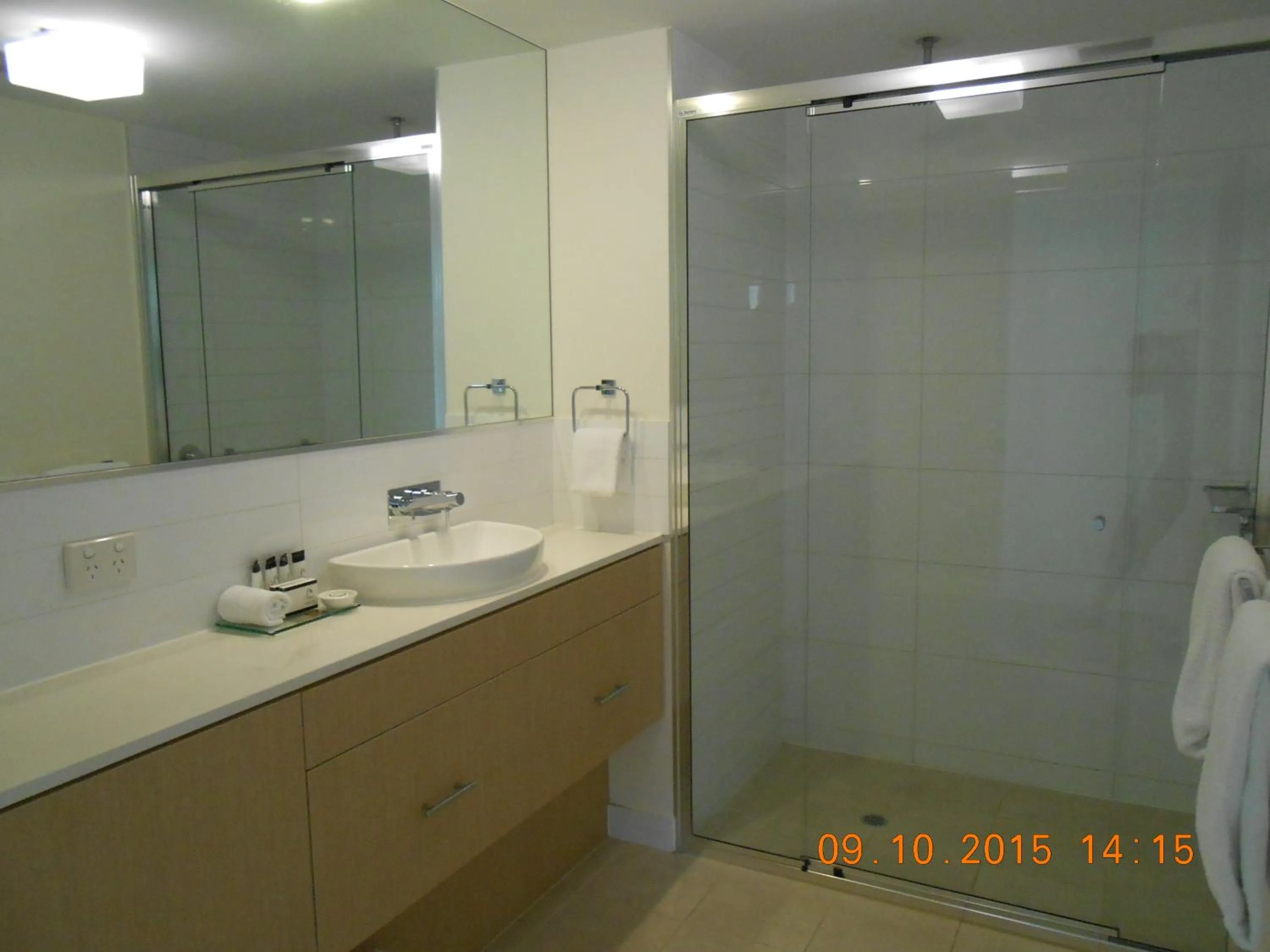 Bathroom in Itara Apartments