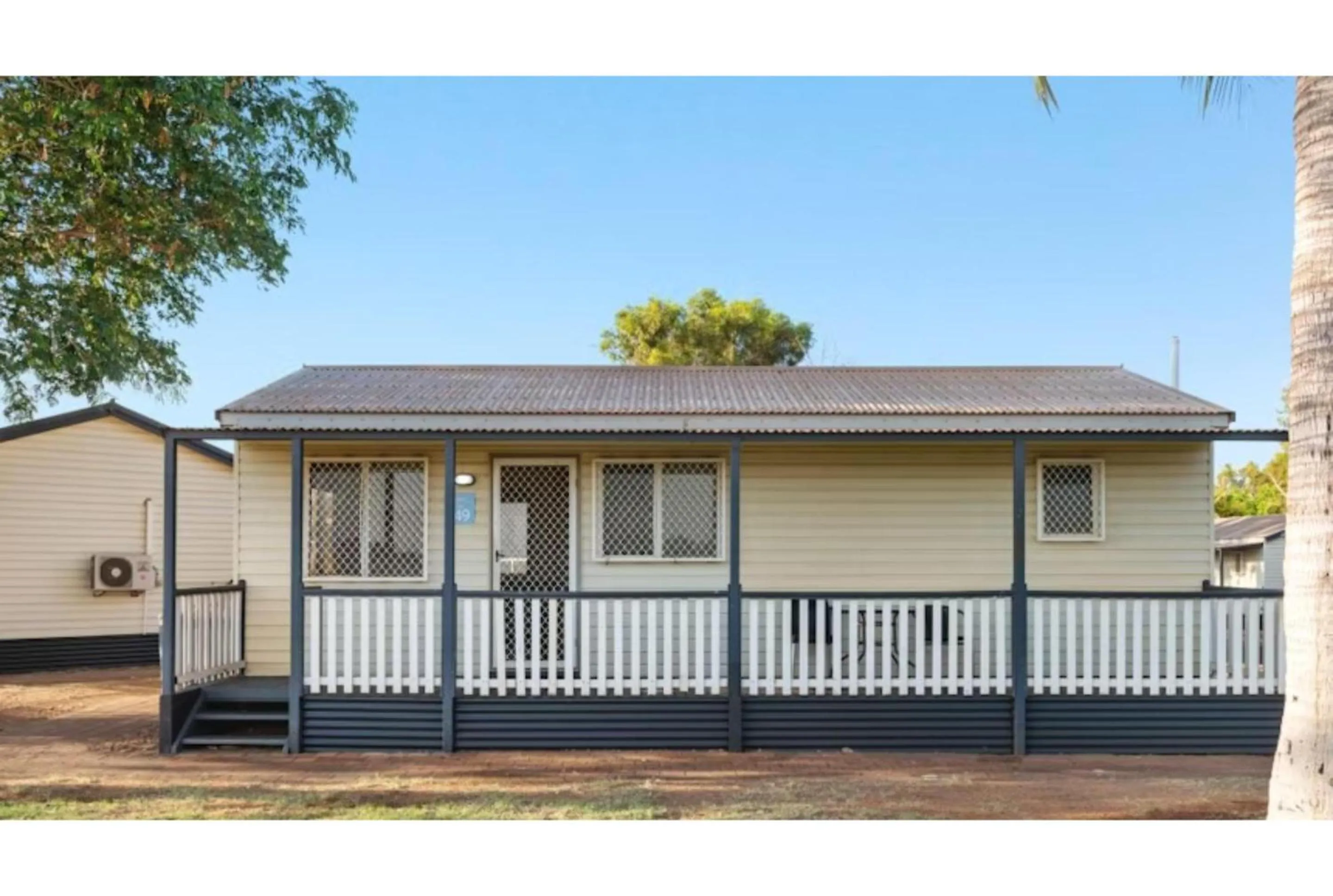 Photo of the whole room in Discovery Parks - Port Hedland