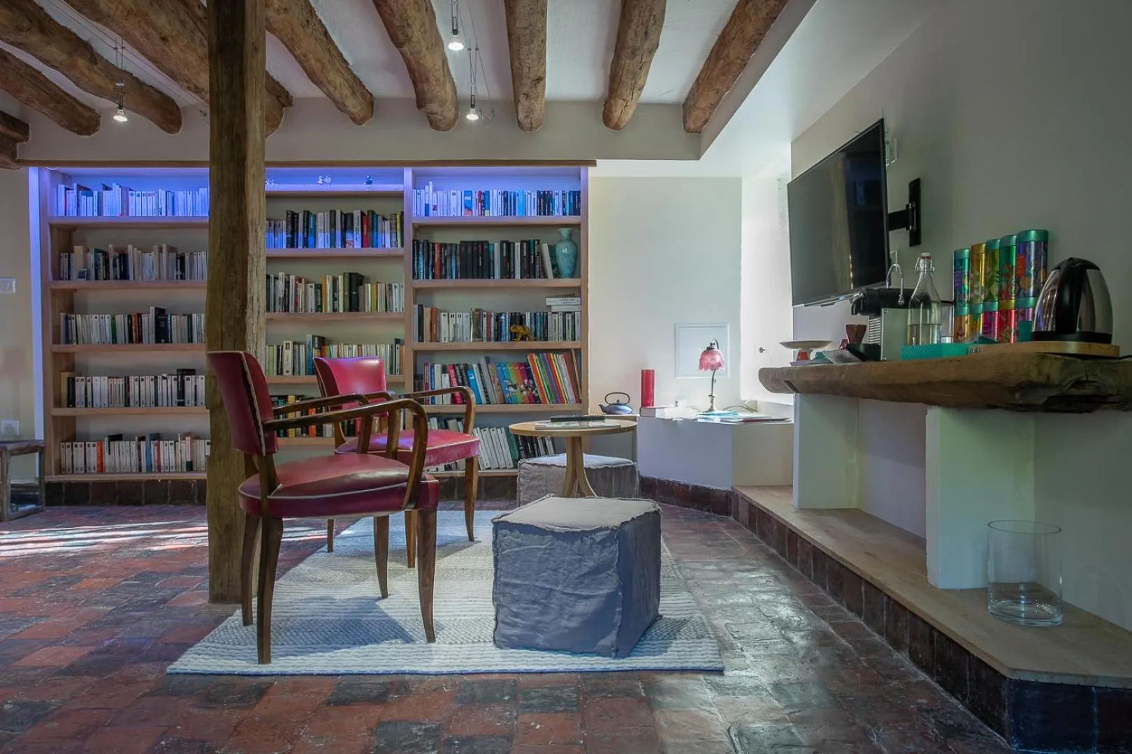 Library in La Barbotiere