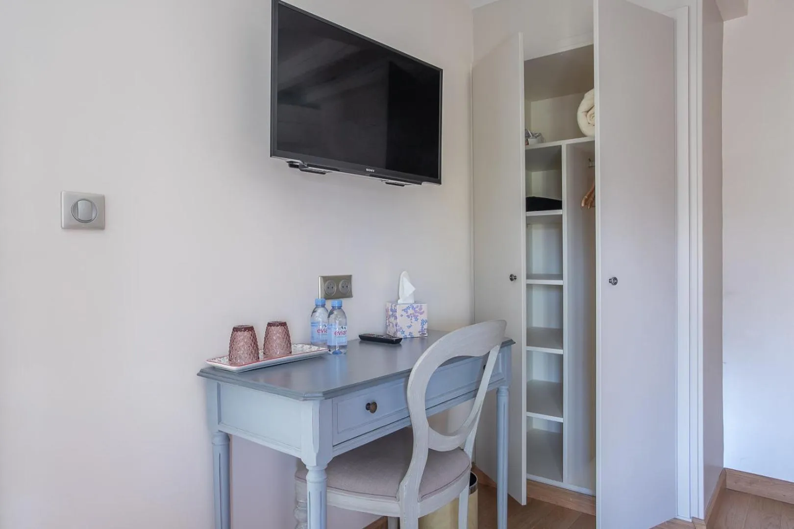 Bedroom in La Barbotiere