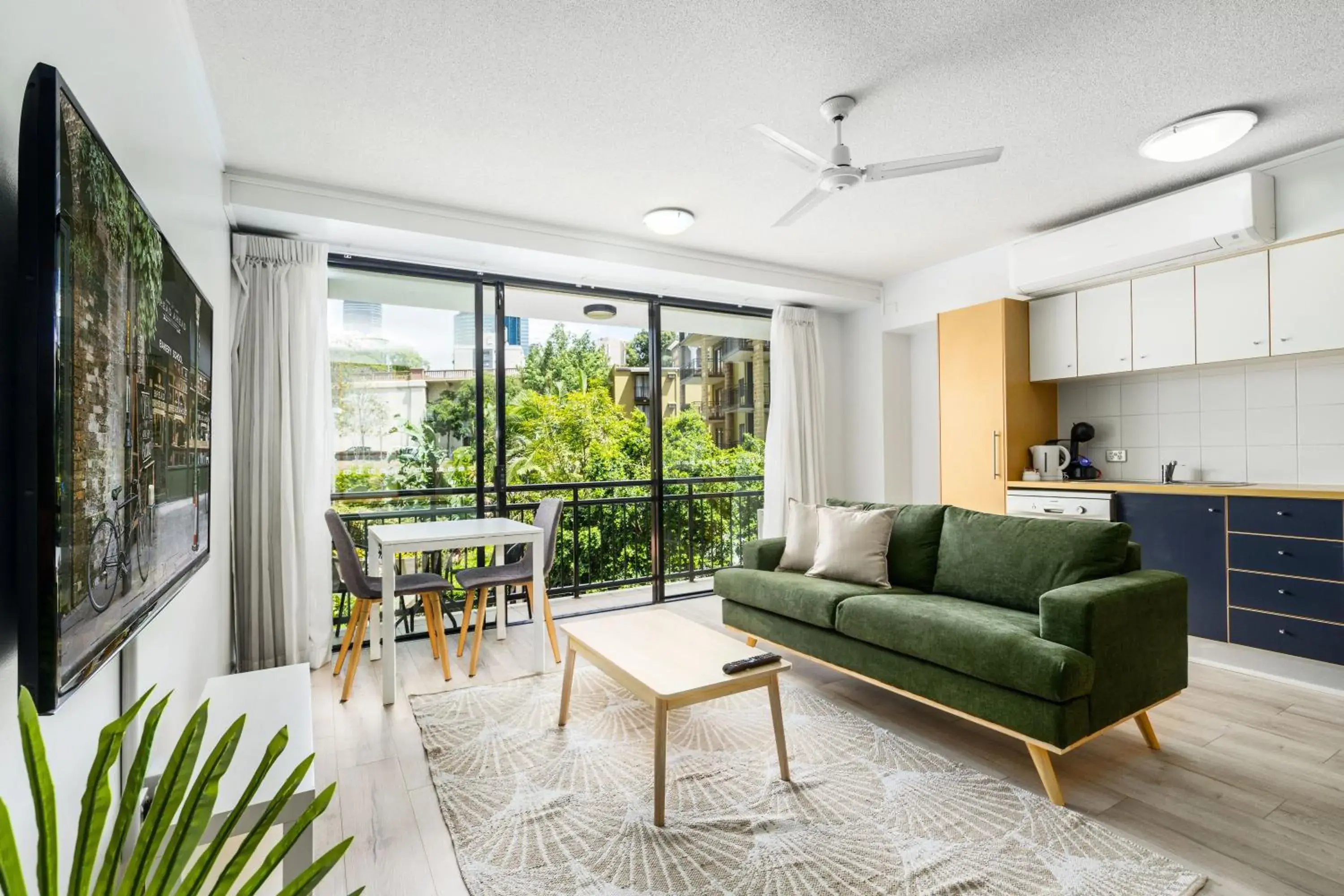 Living room in The Docks On Goodwin Living room in The Docks On Goodwin