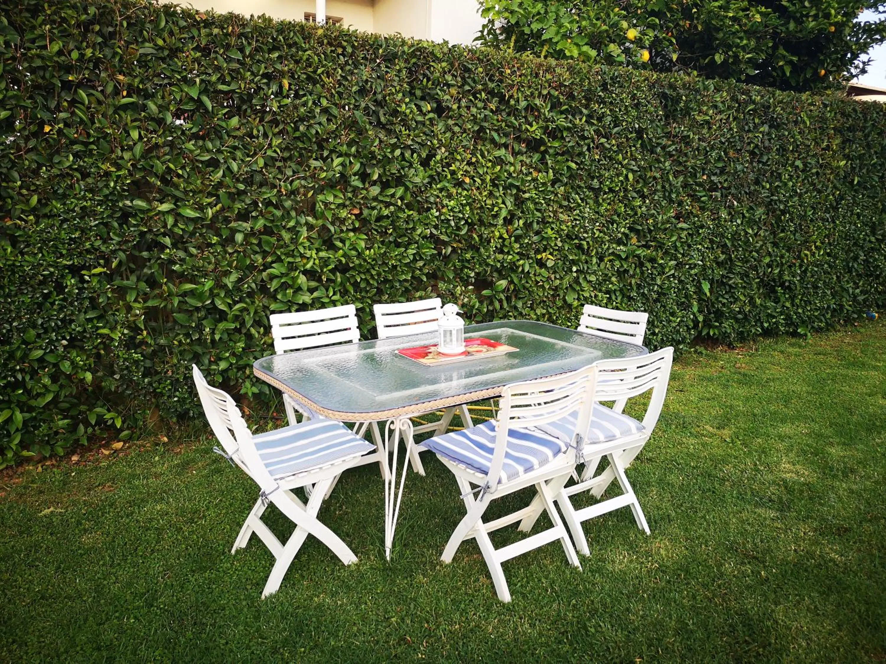 Garden in Natalie Apartments