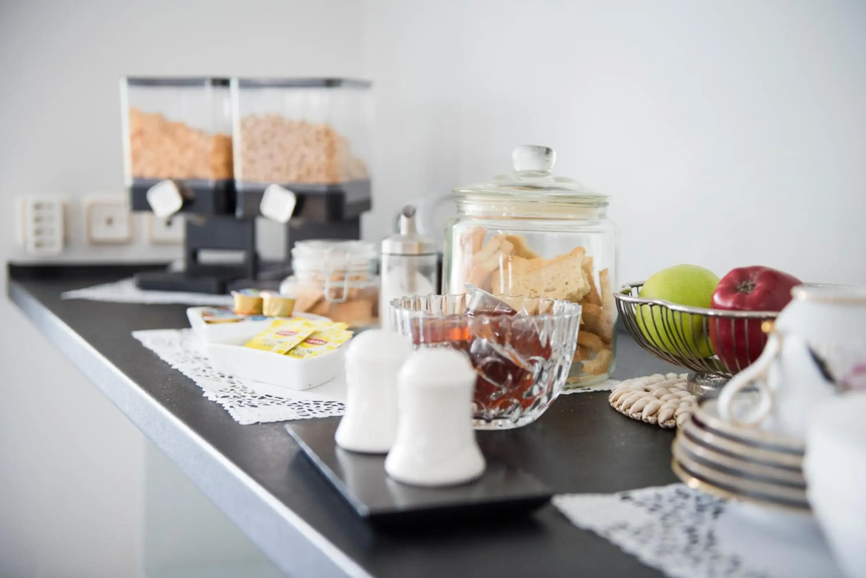 Breakfast in Natalie Apartments Breakfast in Natalie Apartments