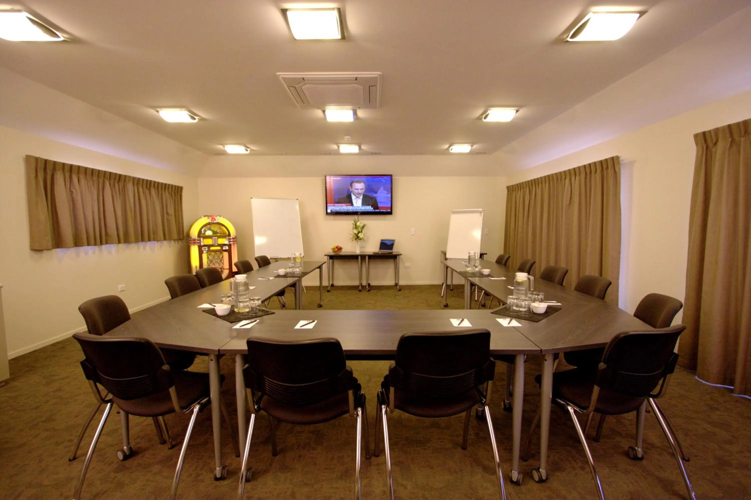 Business facilities in 555 Motel Dunedin