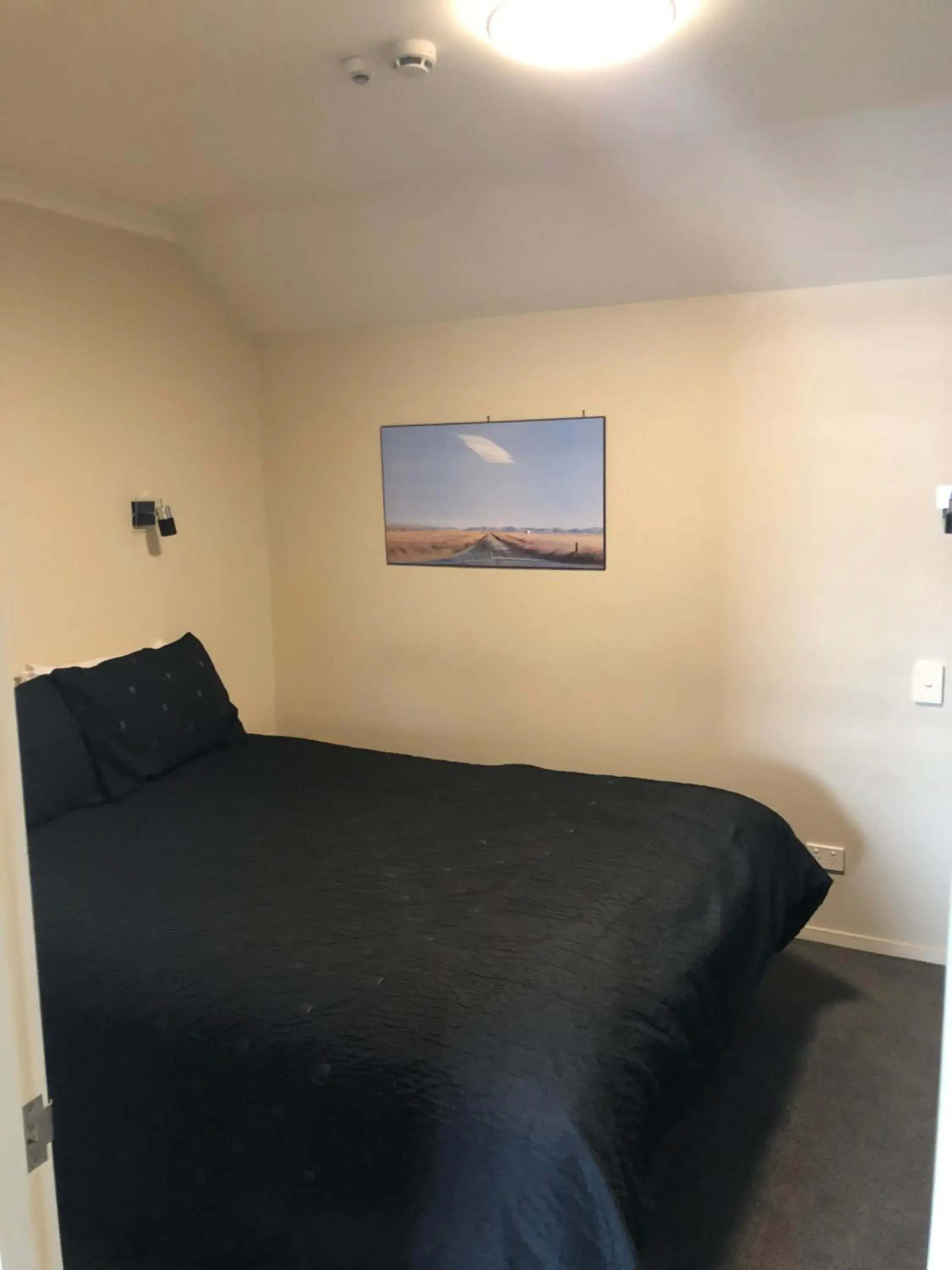 Bed in 555 Motel Dunedin Bed in 555 Motel Dunedin