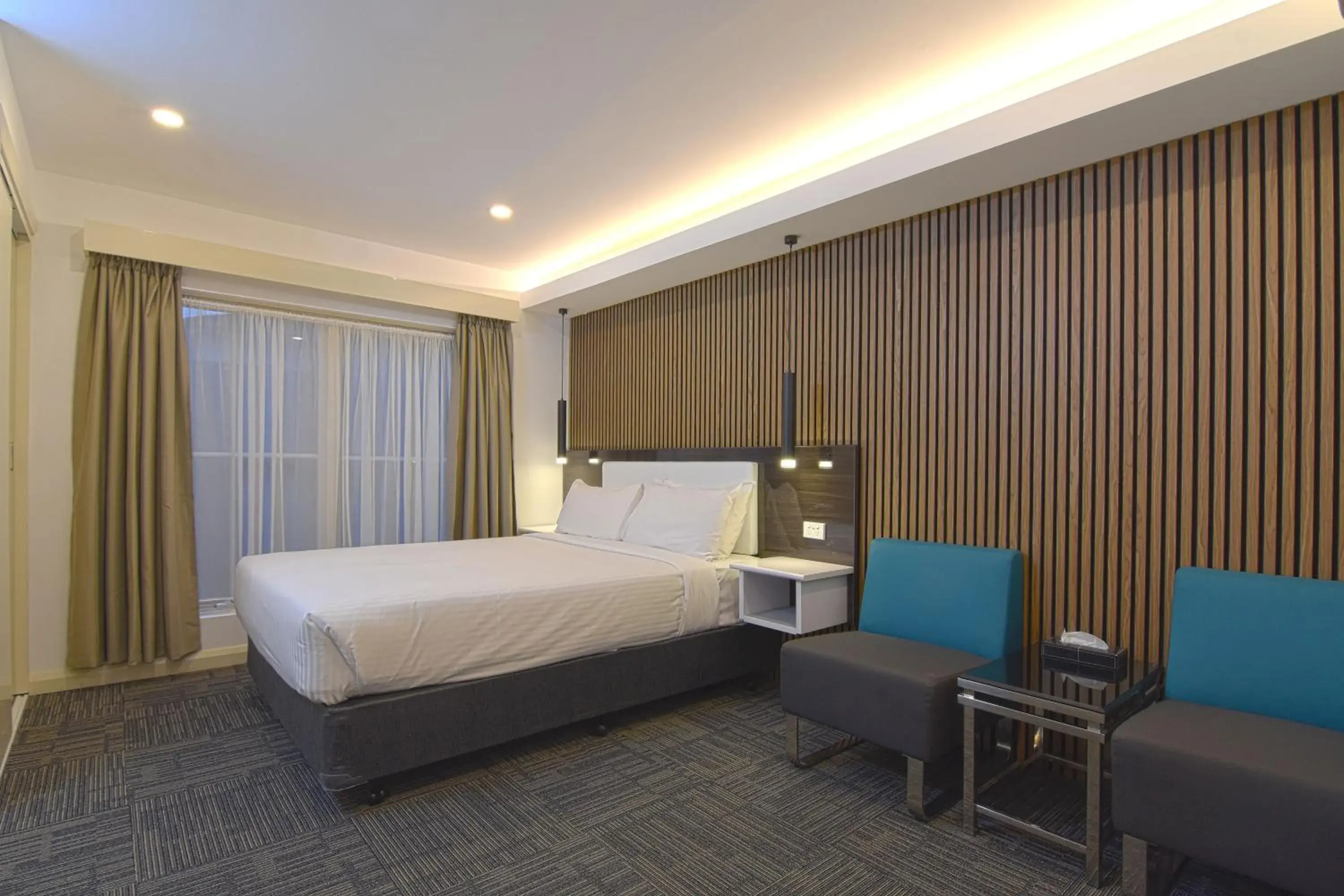 Bed in Best Western Plus Buckingham International Bed in Best Western Plus Buckingham International