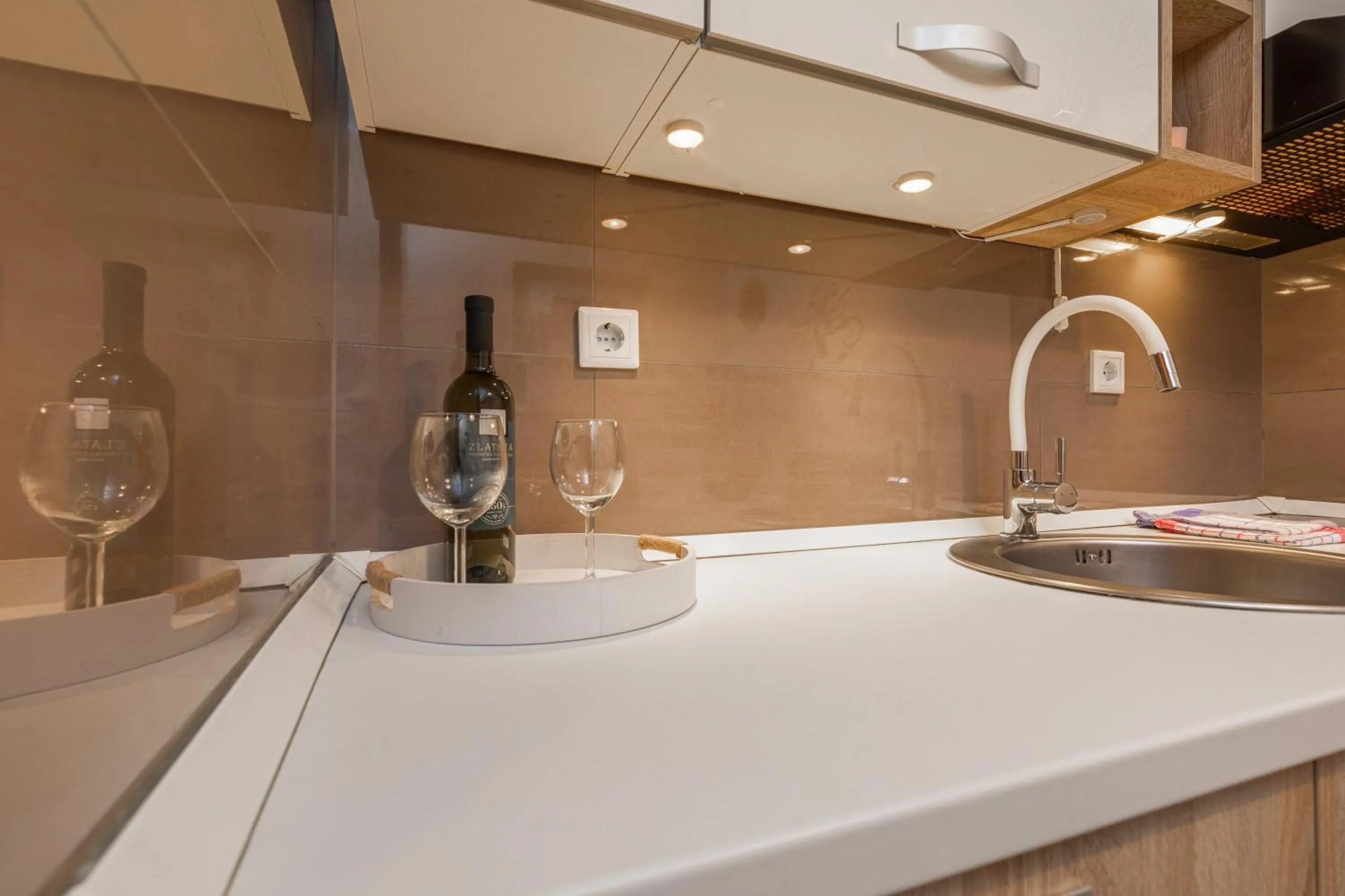 Kitchen or kitchenette in Apartman Ruza